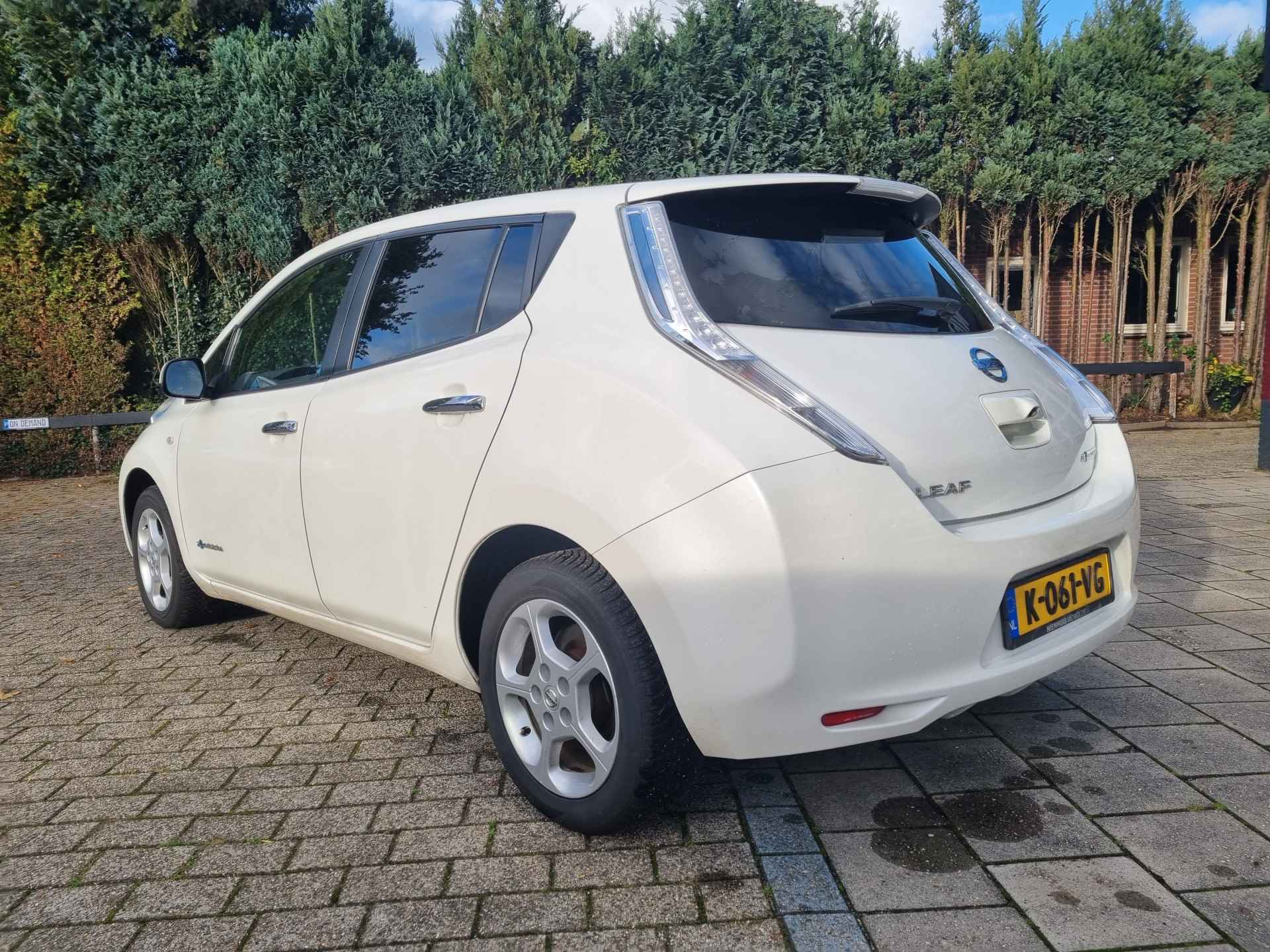 Nissan Leaf Acenta 30 kWh € 2.000,- subsidie | 175 km actieradius - 4/11