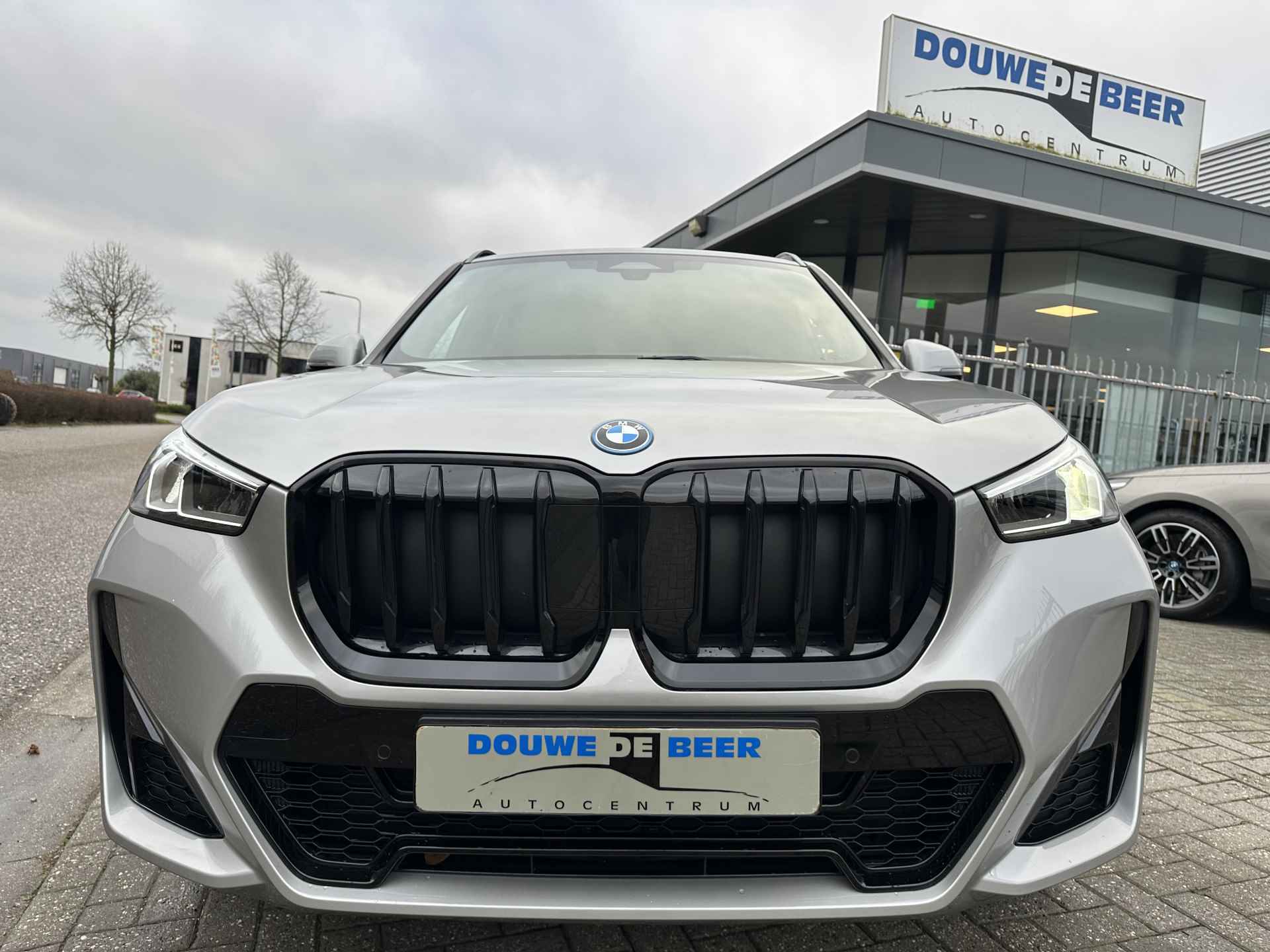 BMW X1 xDrive30e M-Sport Pano-Dak | Camera | Stoelverw. | Shadow line - 4/30