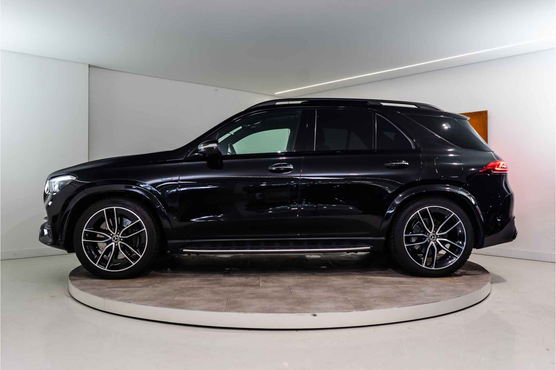 Mercedes-Benz GLE 350 de 4MATIC Premium+ AMG 331PK | Pano | Lucht | Burmester | Sfeer | BOMVOL! 12 MND Garantie - 3/51