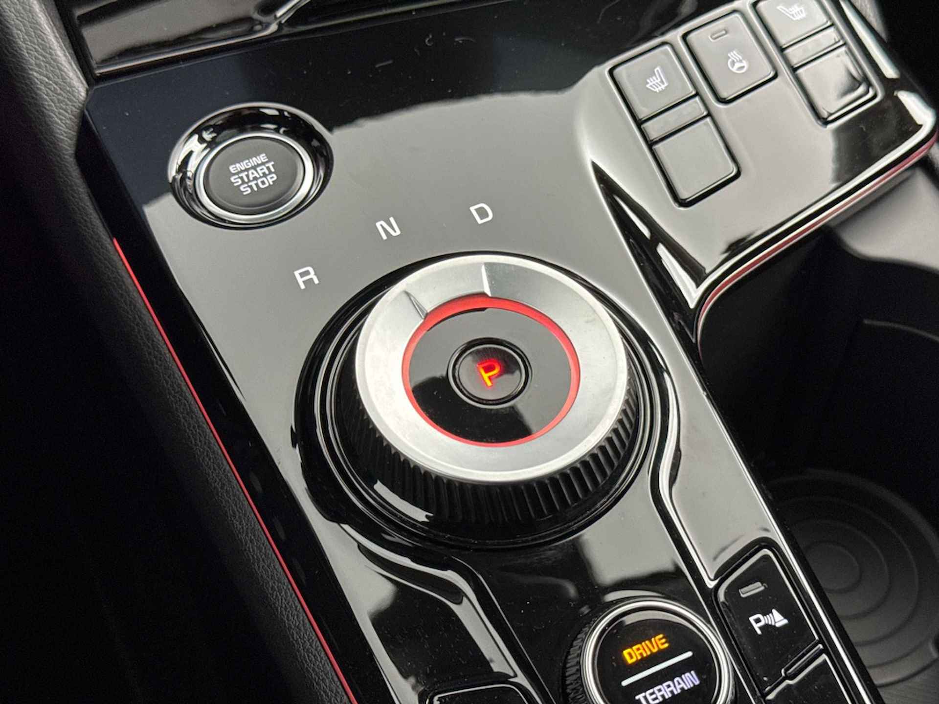 Kia Sportage 1.6T Plug-in Hybride PHEV DynamicPlusLine | PanoramaDak - 26/33