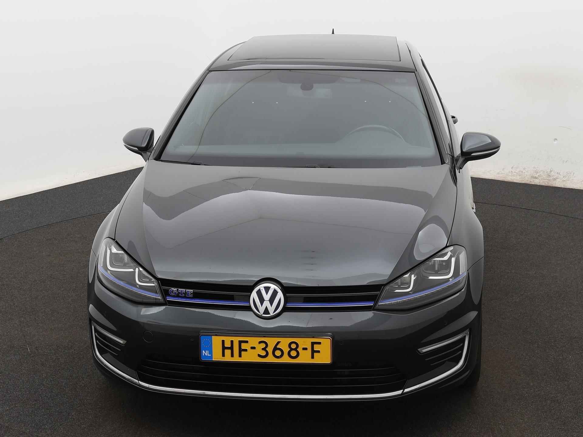 Volkswagen Golf 1.4 TSI GTE | Panoramadak | DAB | Apple Carplay / Andriod Auto | Navigatie | Cruise Control | Led-Koplampen - 9/23