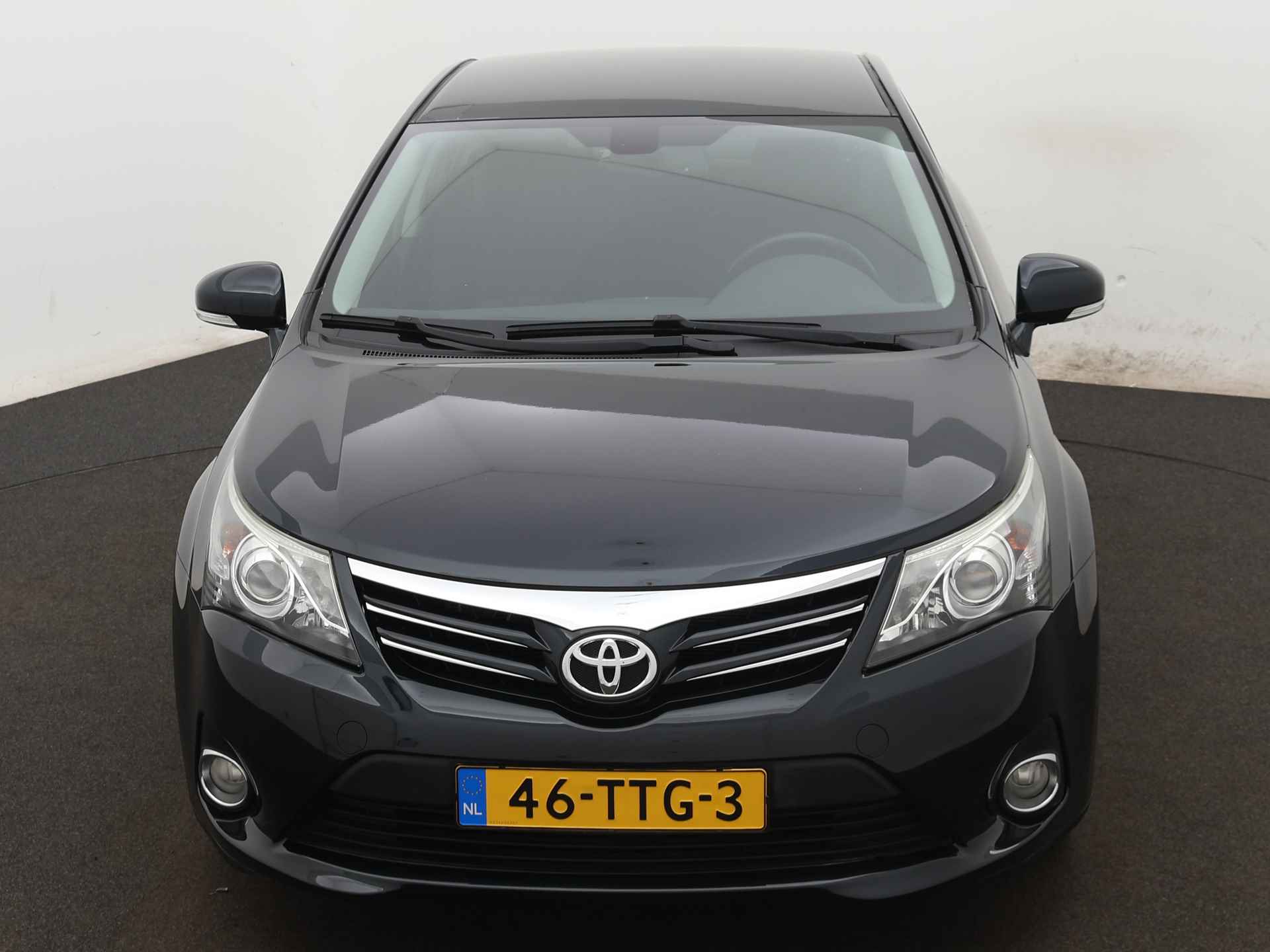 Toyota Avensis 1.8 VVTi Business | Navigatie | Parkeercamera | Climate Control | - 22/34