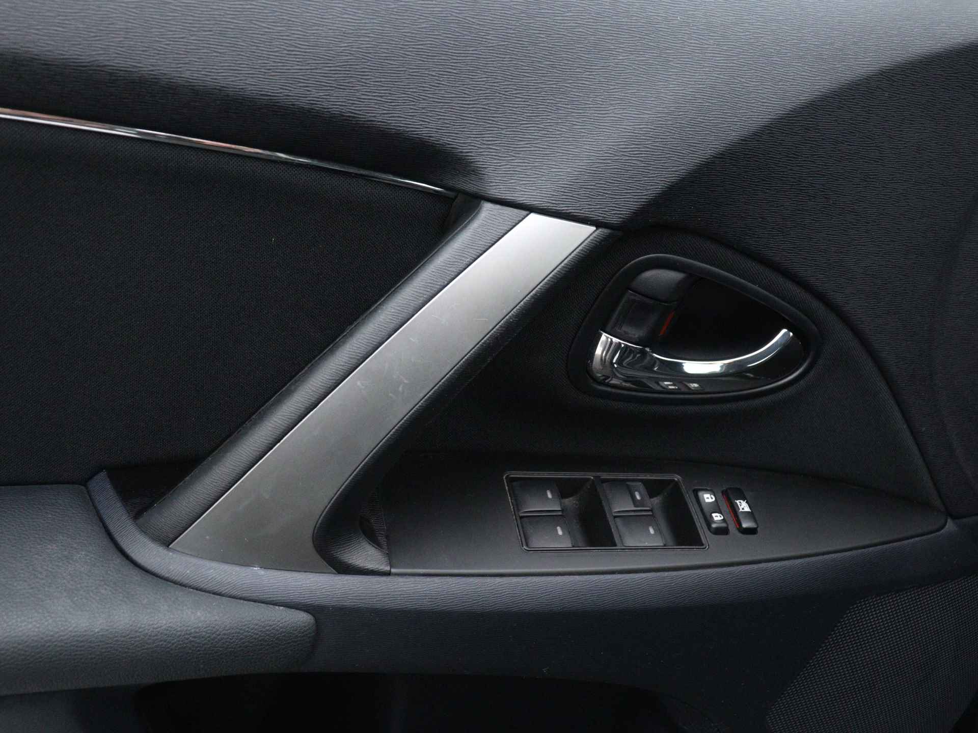 Toyota Avensis 1.8 VVTi Business | Navigatie | Parkeercamera | Climate Control | - 26/34