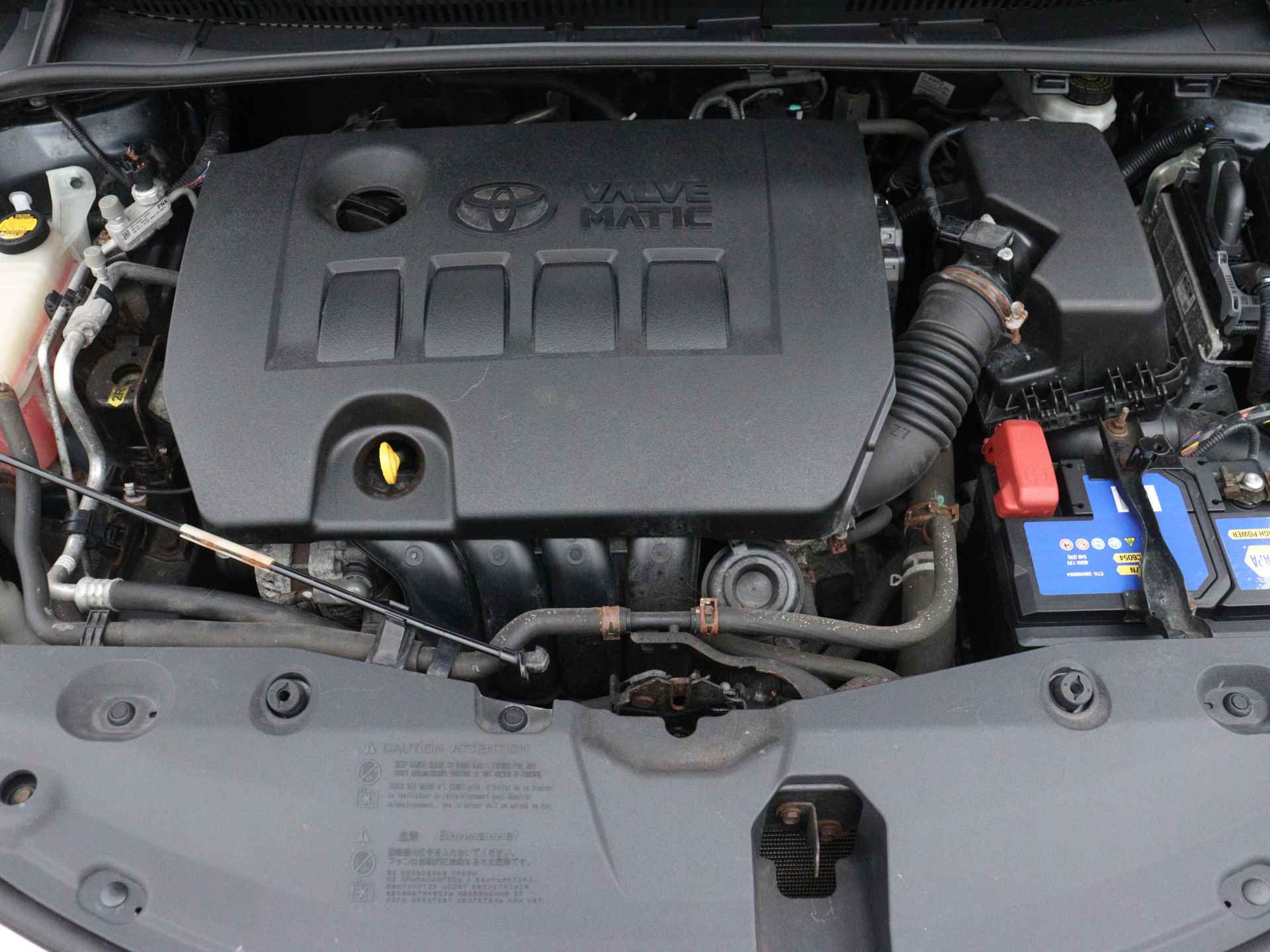 Toyota Avensis 1.8 VVTi Business | Navigatie | Parkeercamera | Climate Control | - 33/34