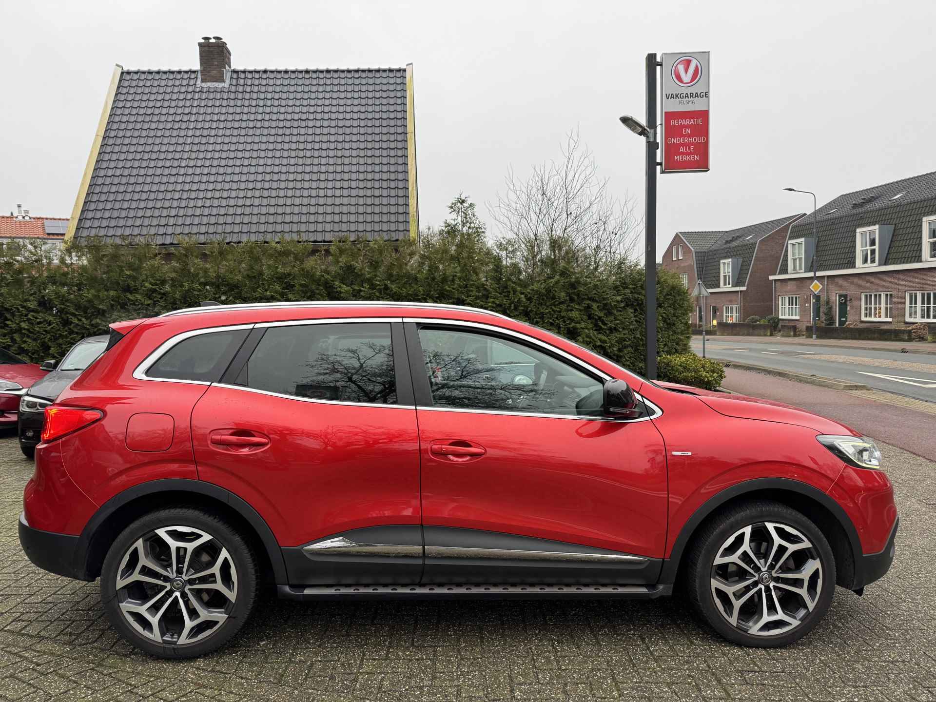 Renault Kadjar 130pk TCe Bose Automaat, Trekhaak | Panoramadak | Camera - 8/38