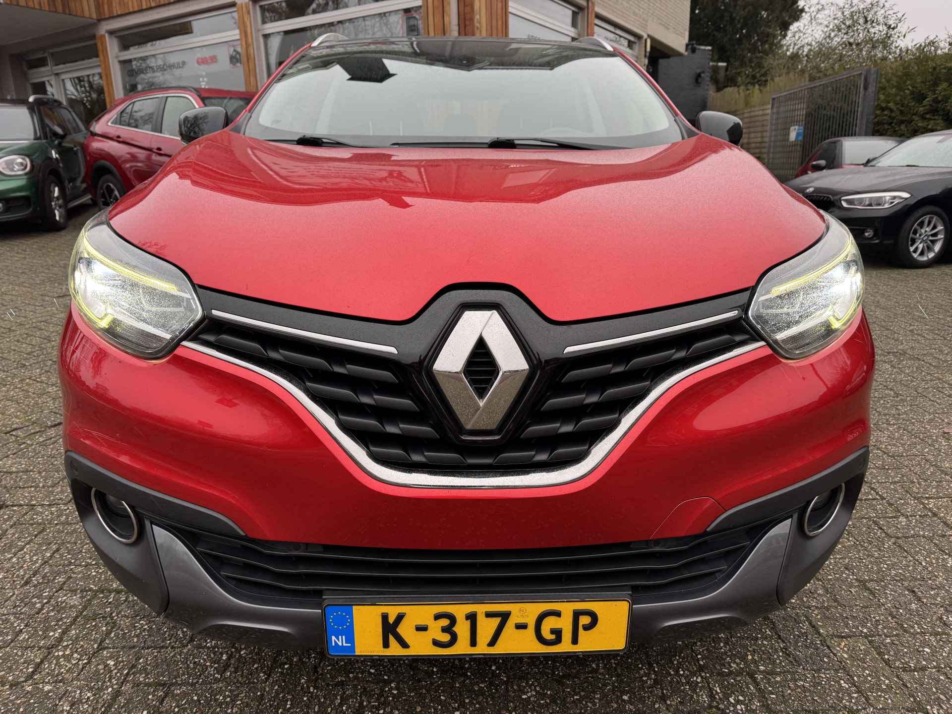 Renault Kadjar 130pk TCe Bose Automaat, Trekhaak | Panoramadak | Camera - 17/38