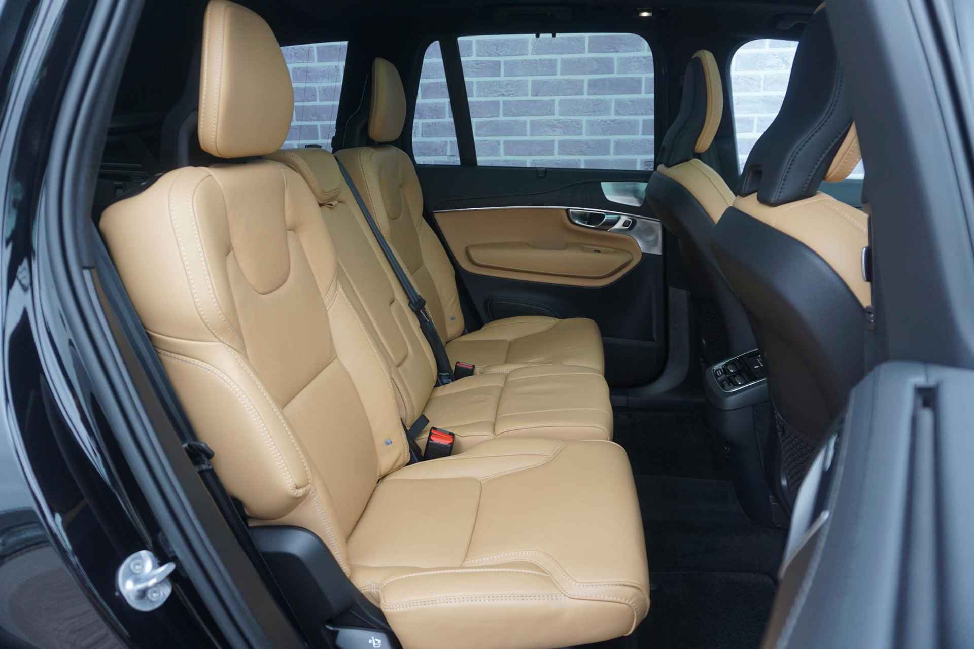 Volvo XC90 2.0 B5 D AWD Ultimate Bright | Panorama-dak | Luchtvering | 360° Camera | Bowers & Wilkins  | Massage | Stoel verwarming + ventilatie | Google | - 7/50