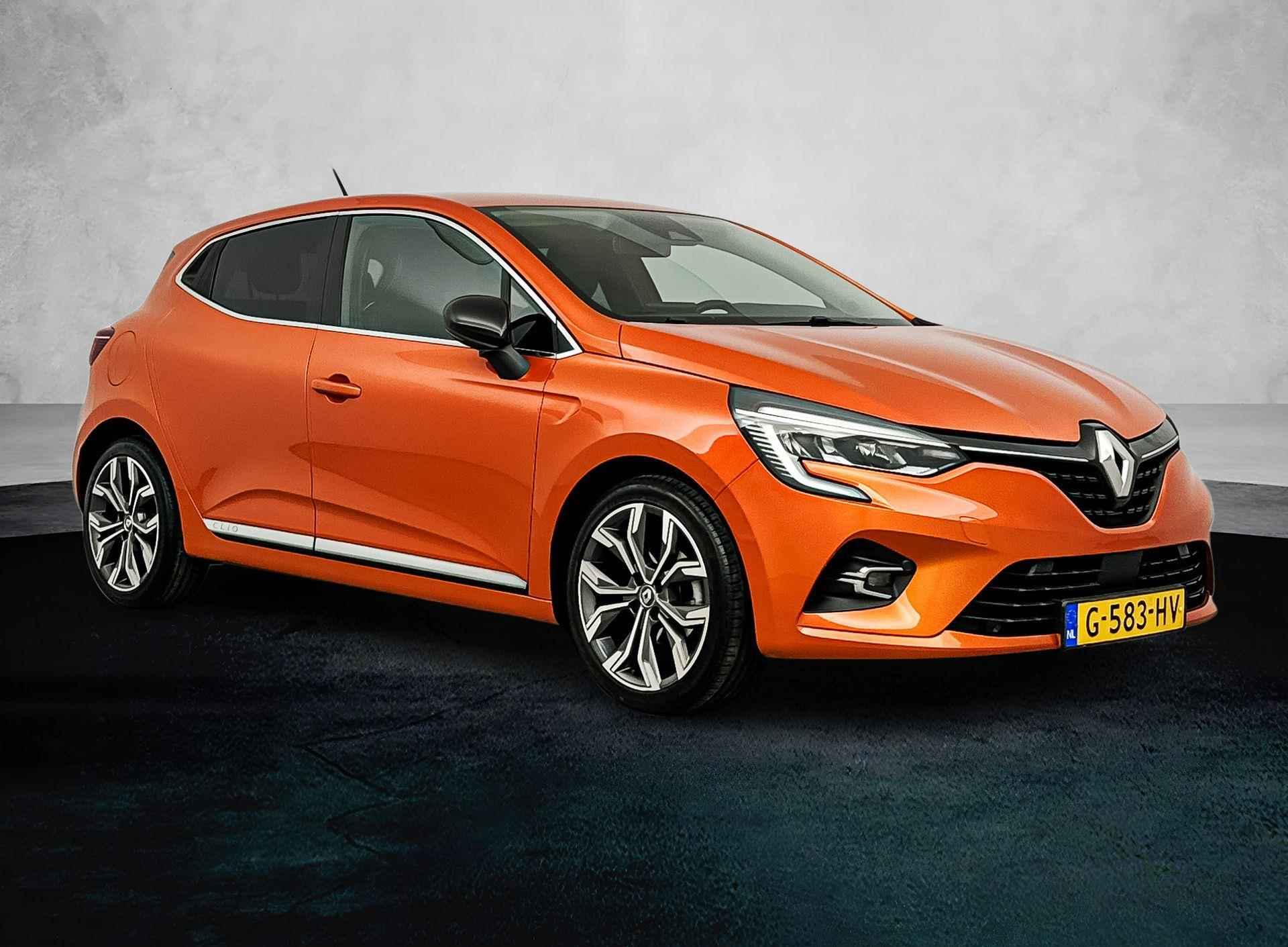 Renault Clio Intens 100pk | Navigatie | Camera | Trekhaak | Licht Metalen Velgen 17"| Climate Control - 4/32