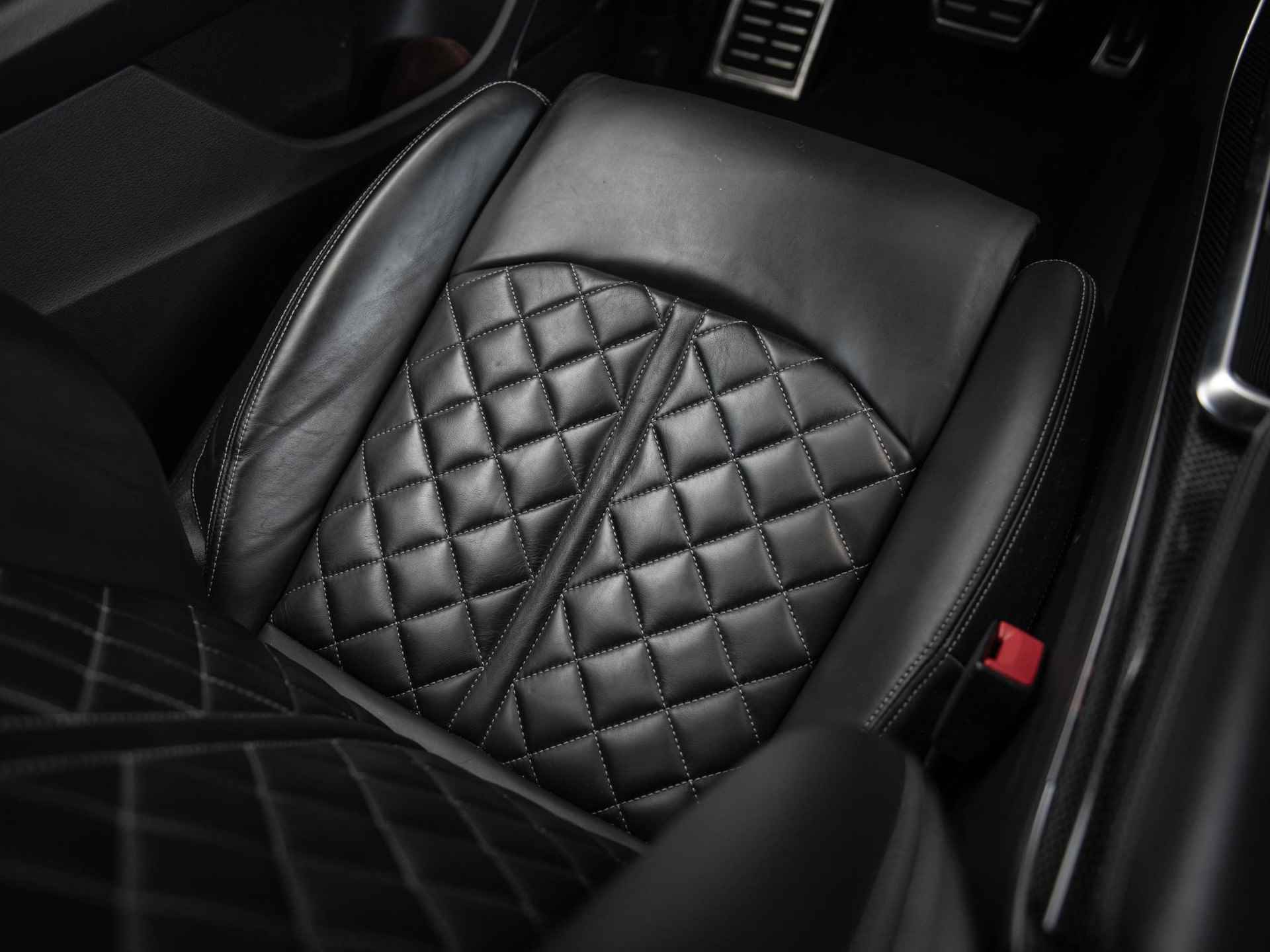 Audi Q8 55 TFSI quattro Pro Line S 340pk | S Stoelen | Carbon | Pano | 23 inch - 33/52