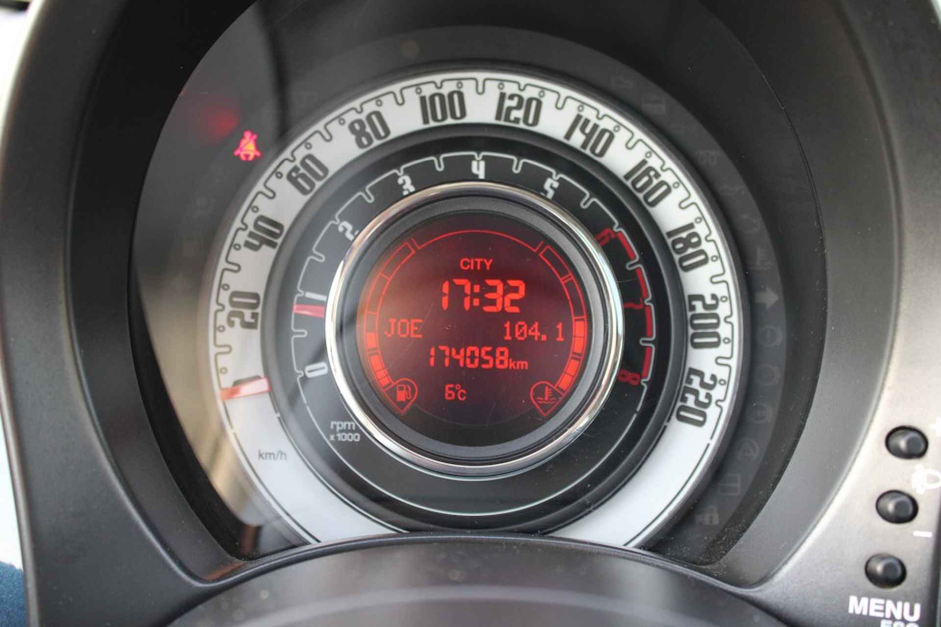 FIAT 500 1.2 69pk Lounge Airco/Bluetooth/Panoramadak - 6/23