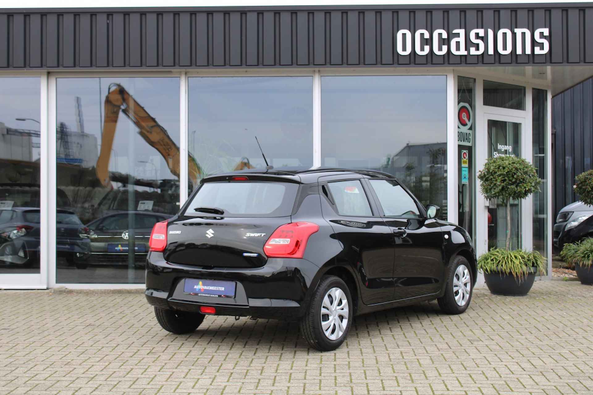 Suzuki Swift 1.2 Style Smart Hybr - 6/16