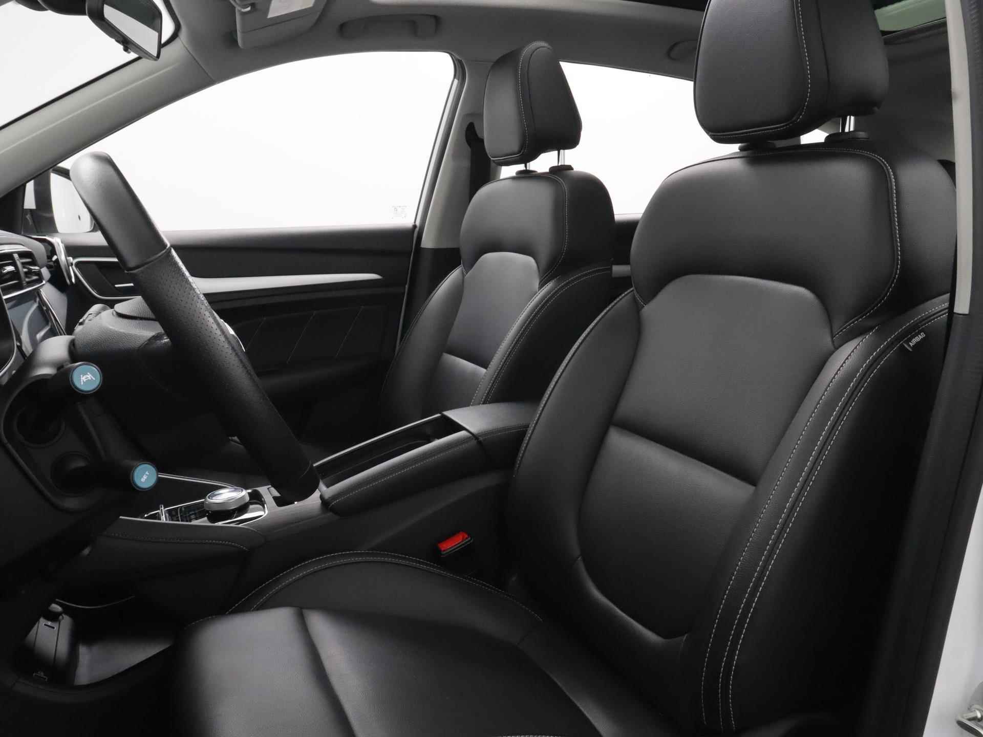 MG ZS EV Luxury 45 kWh 4% Bijtelling | Fabrieksgarantie t/m 12-2026 | Schuifdak | Leder - 11/20