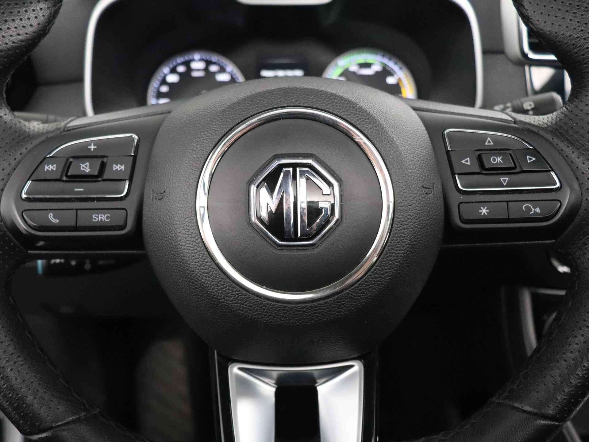 MG ZS EV Luxury 45 kWh 4% Bijtelling | Fabrieksgarantie t/m 12-2026 | Schuifdak | Leder - 19/20