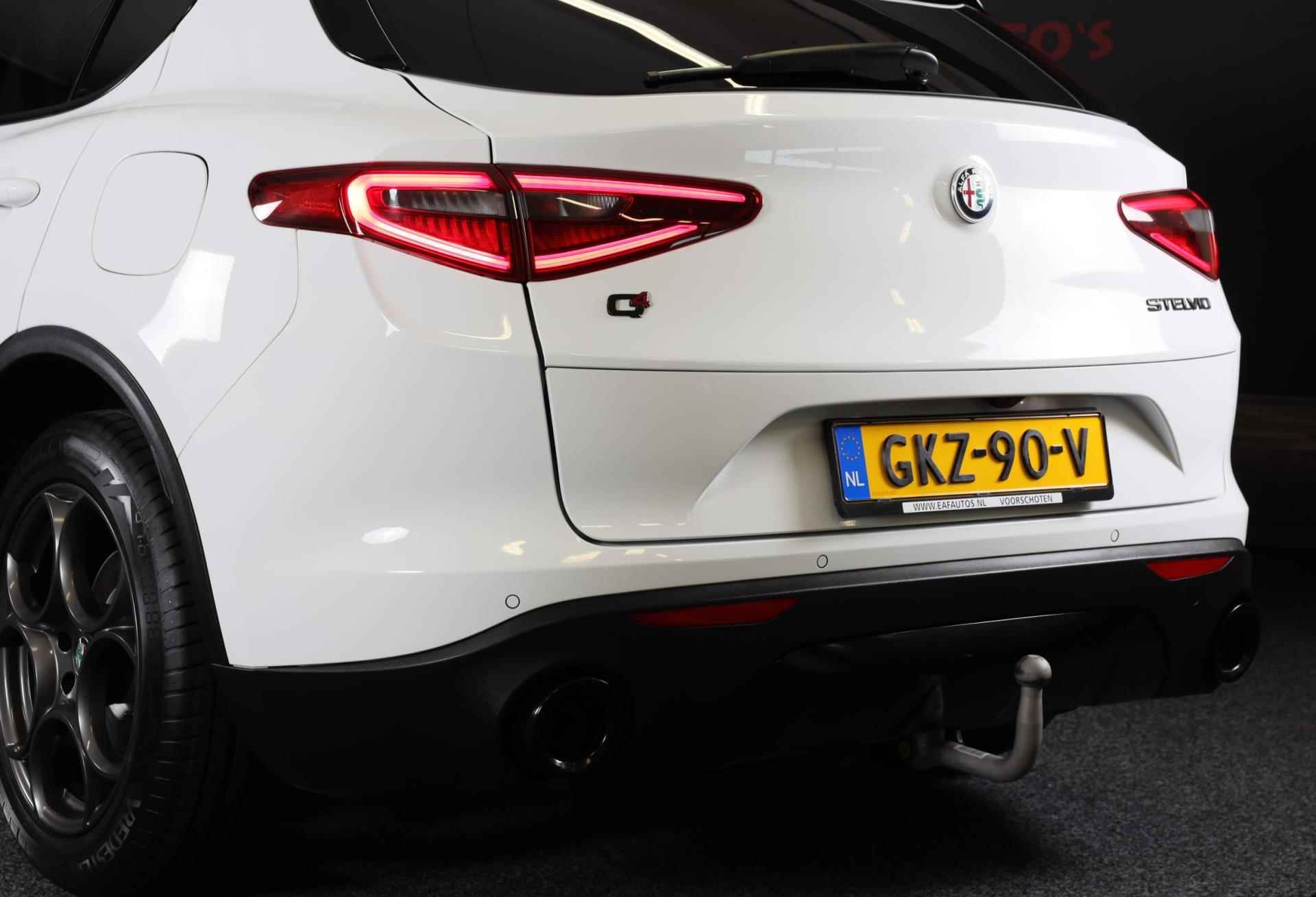 Alfa Romeo STELVIO 2.0 T AWD B-Tech / 280 PK / AUT / ACC / Camera / Navi / Leder / Open Panoramadak / Lane Assist / Led / Pdc / 20 - 46/50