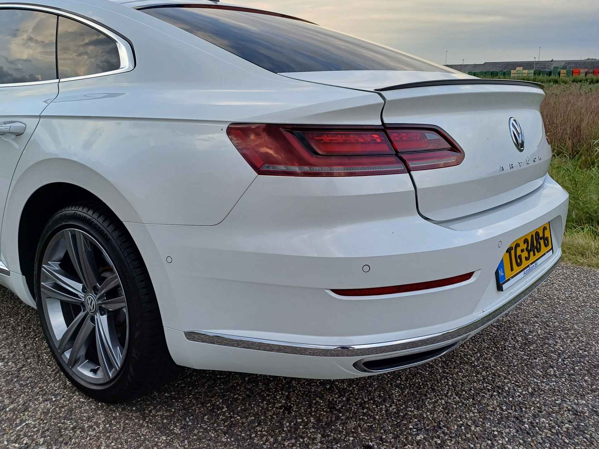 Volkswagen Arteon 1.5 TSI Business R | Mooi auto ! | NL ! | 1e eigenaar ! | 2 x R-Line | Pano | Leer | Navi - 18/62