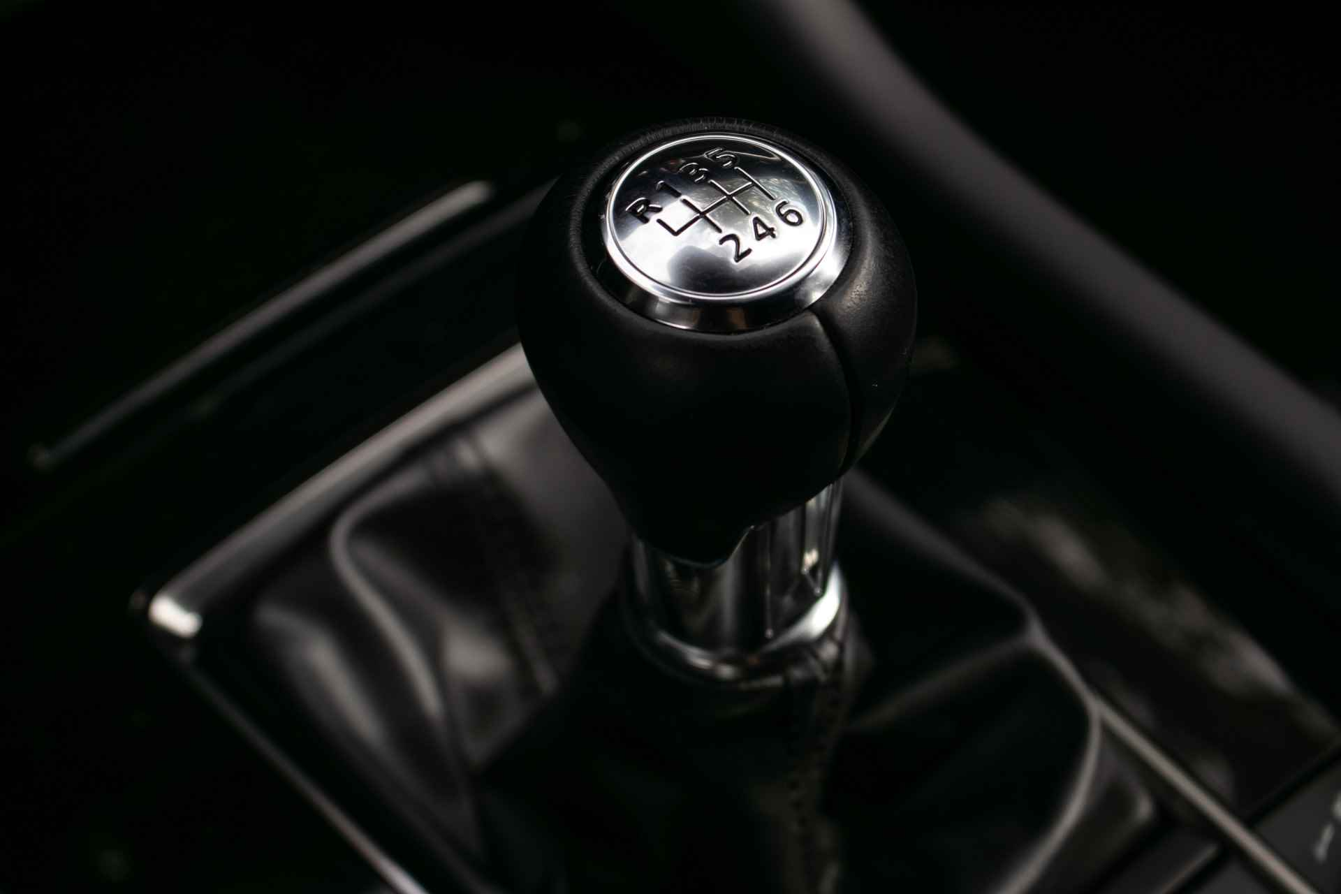 Mazda 3 2.0 E-SkyActiv-G 150 Sportive - All-in rijklrprs | Navi | Stoel/stuurverw. | parkeercamera | LED - 25/41