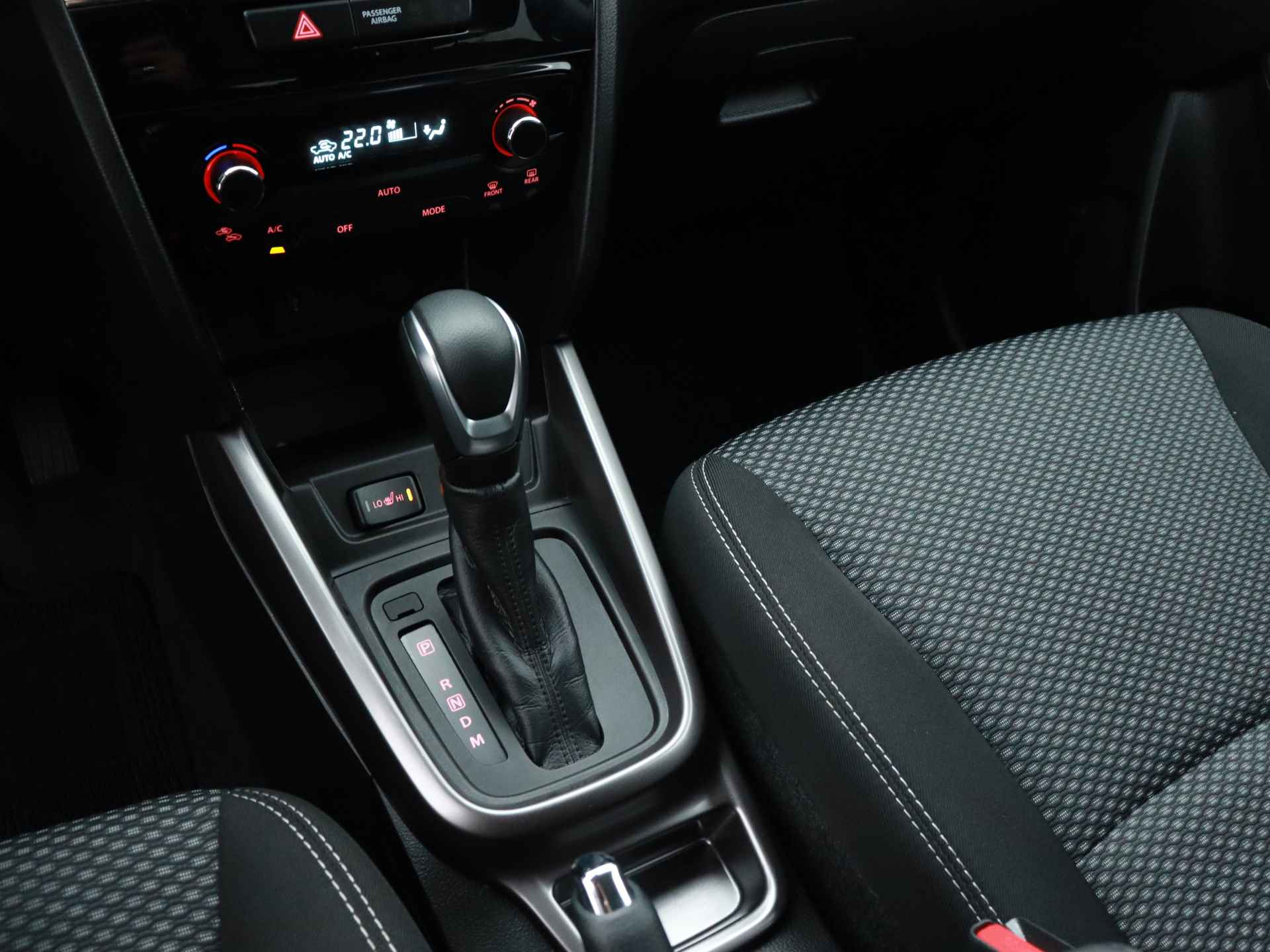 Suzuki Vitara 1.5 Hybrid Select | Navigatie | Stoelverwarming | Parkeercamera | - 10/38