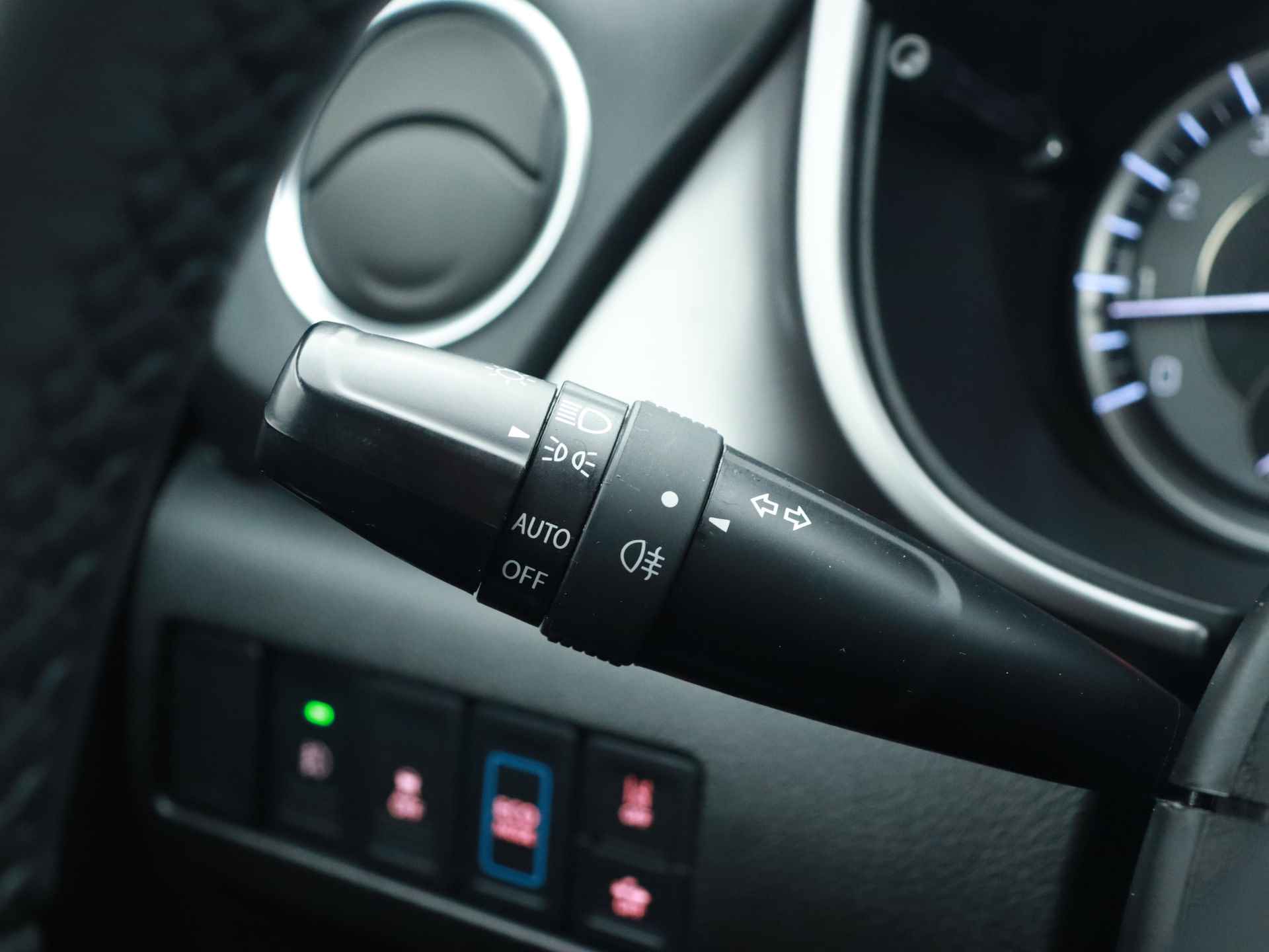 Suzuki Vitara 1.5 Hybrid Select | Navigatie | Stoelverwarming | Parkeercamera | - 19/38