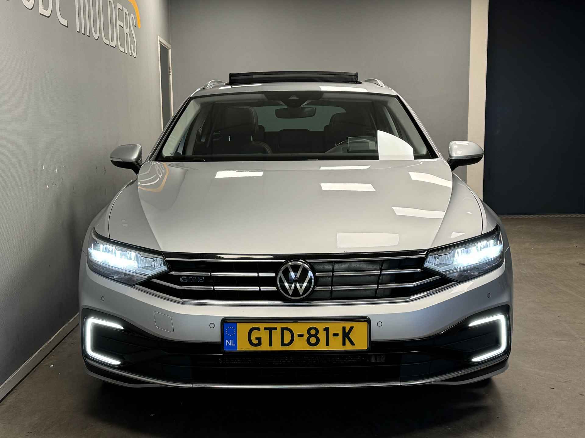 Volkswagen Passat Variant 1.4 TSI PHEV GTE Panoramadak/Camera/Trekhaak - 8/42