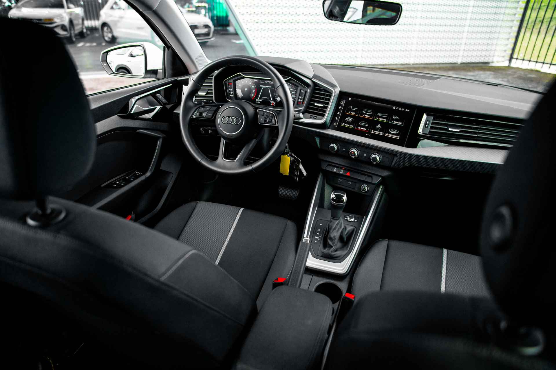 Audi A1 Sportback 25 TFSI 95PK Pro Line | Parkeersensoren achter - 34/50