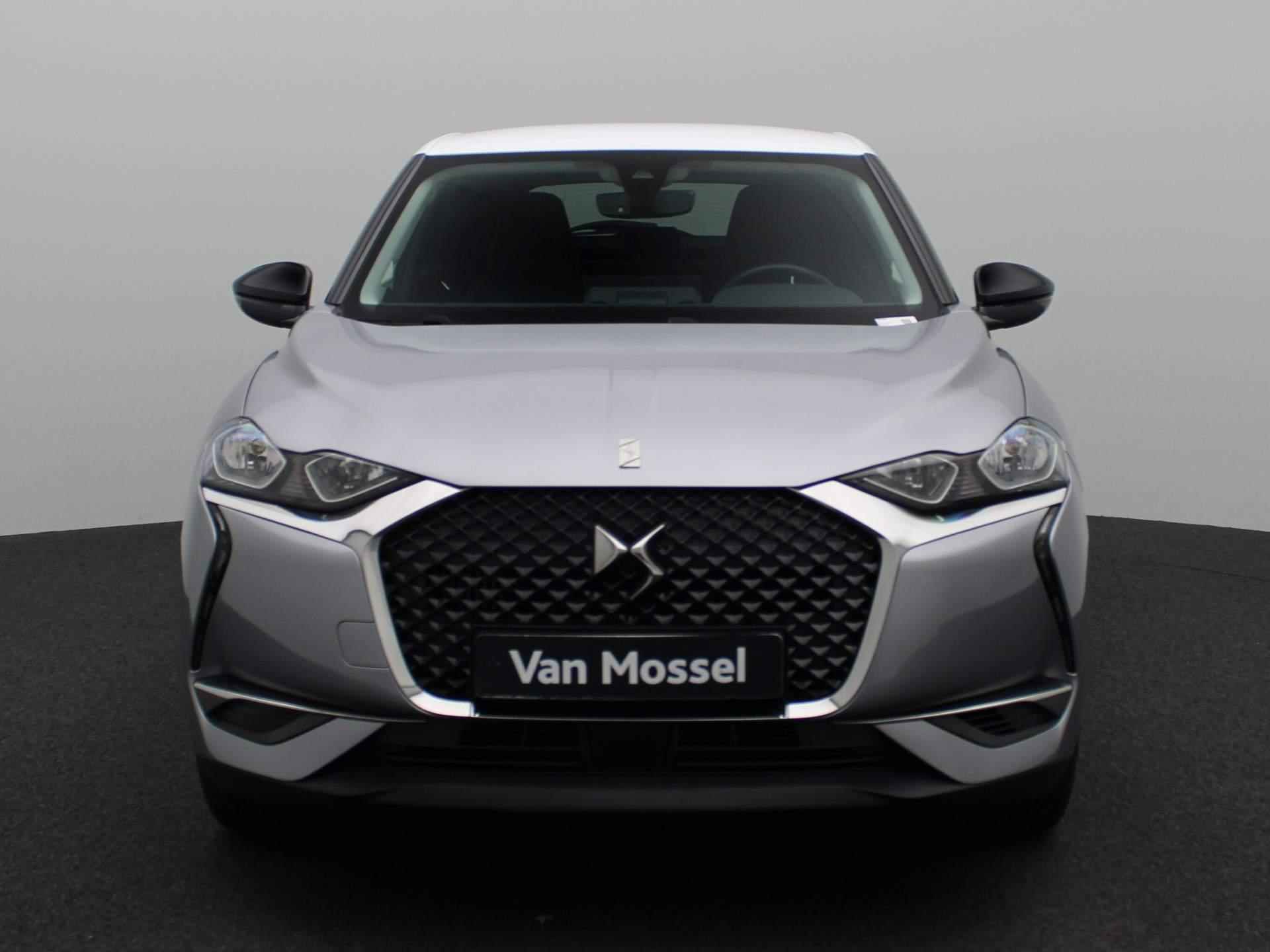 DS 3 Crossback 1.2 PureTech So Chic | NAVIGATIE | PARKEERSENSOREN | ACHTERUITRIJCAMERA | CRUISE CONTROL | CLIMATE CONTROL | LANE ASSIST | - 3/43