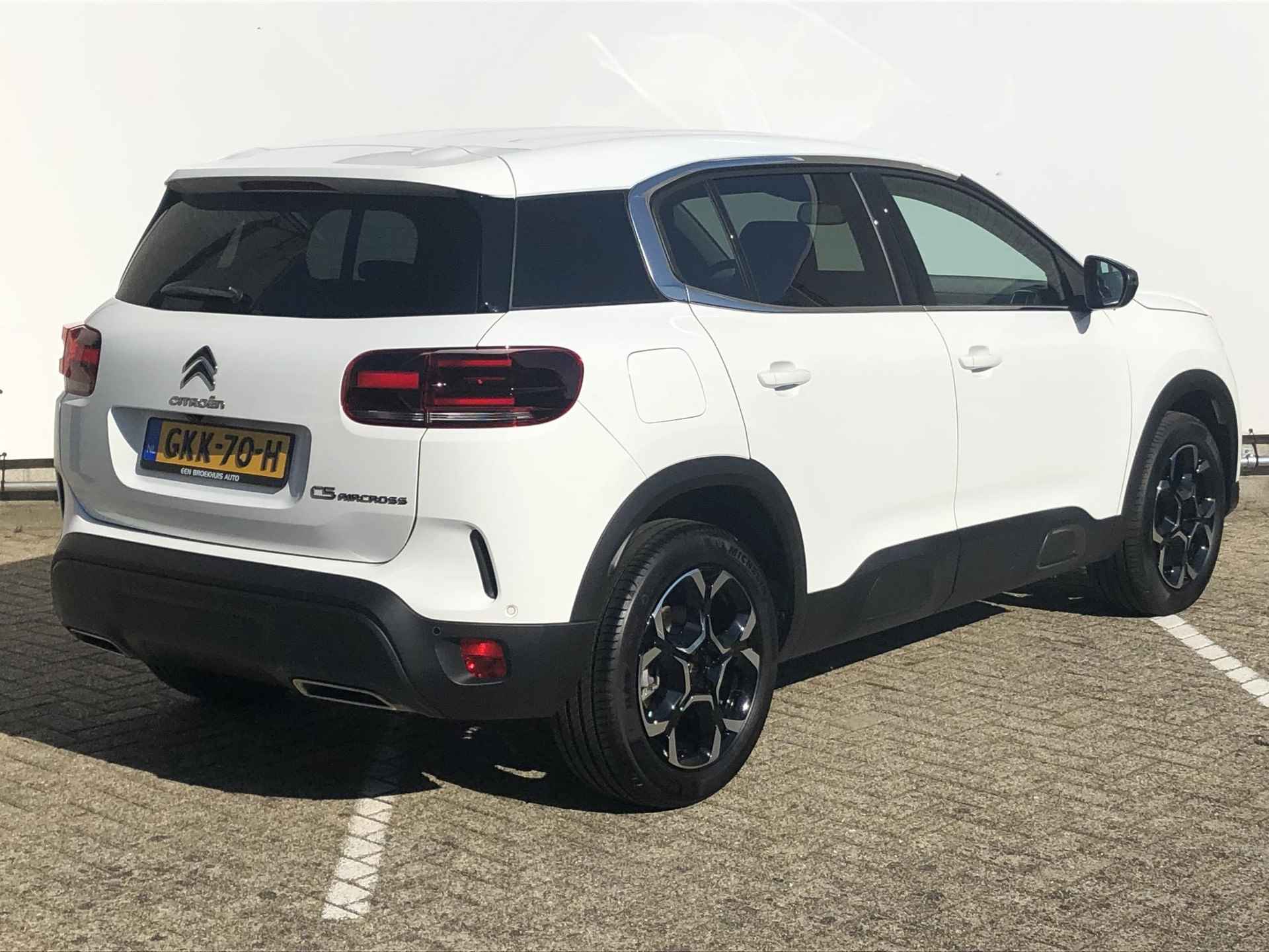 Citroen C5 Aircross 1.2 PureTech Plus | Stoelverwarming | Navigatie | Camera | Cruise Control - 9/30