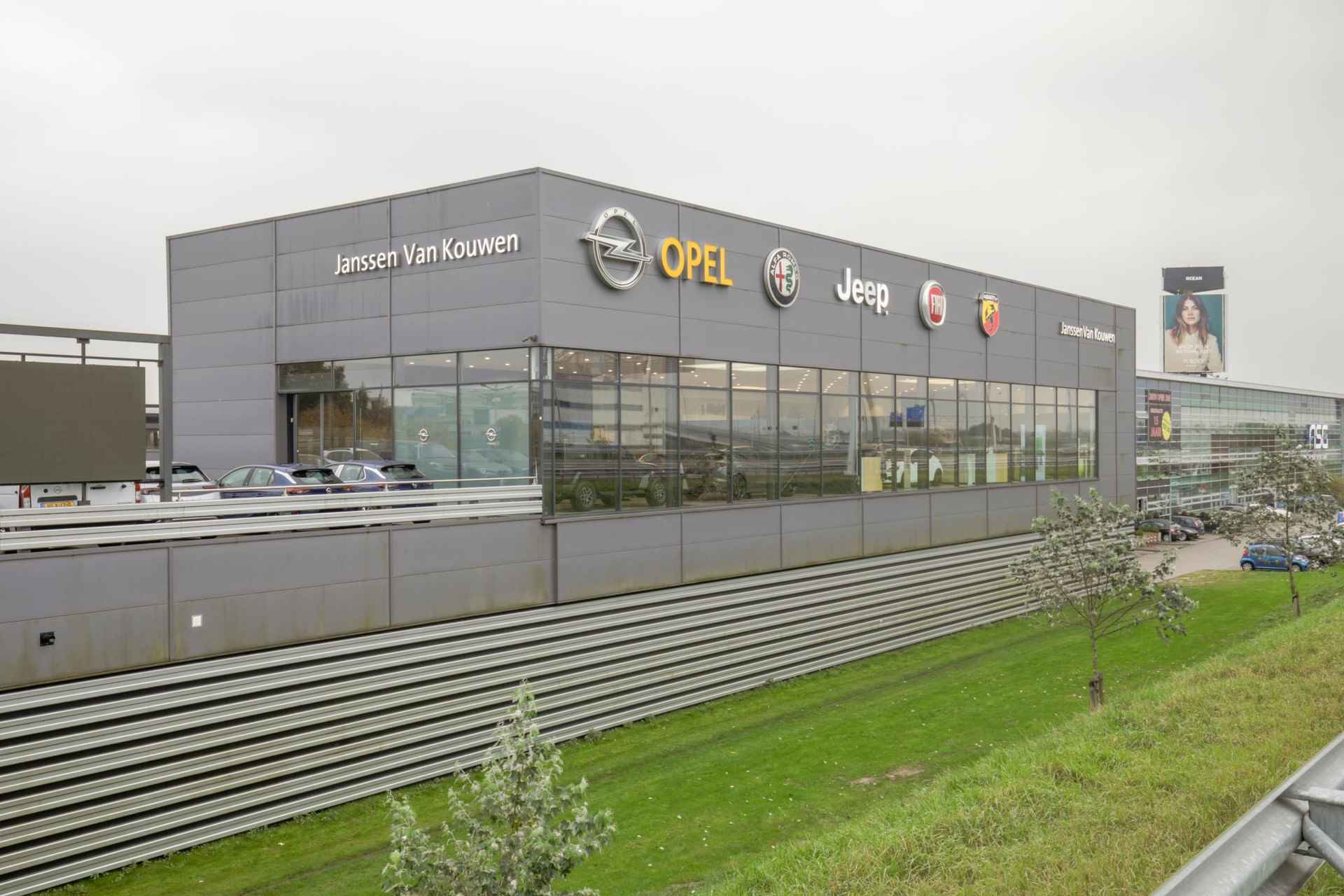 Opel Corsa-e e-Launch Edition 50 kWh / Adaptive Cruise / Navi / IntelliLux / Camera - 49/49