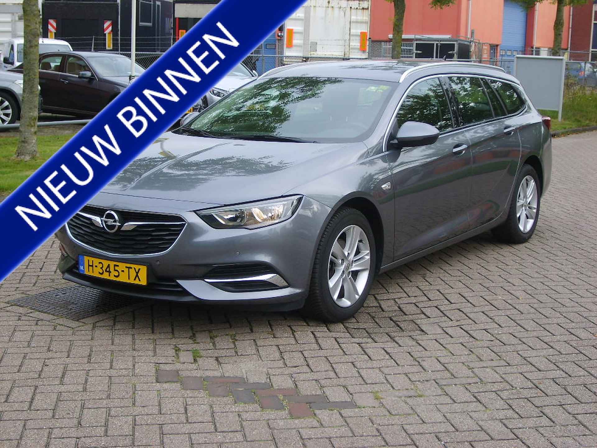 Opel Insignia Sports Tourer 1.5 Turbo Business Executive Automaat - 1/19