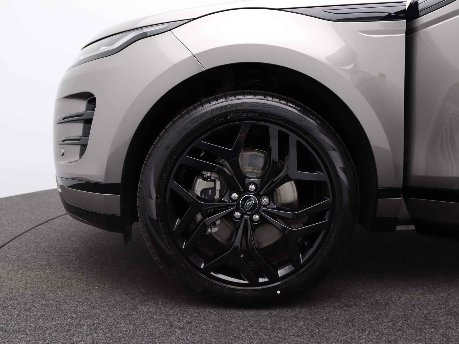 Land Rover Range Rover Evoque P300e AWD R-Dynamic SE | Panorama Dak | Keyless | 20 Inch | Adaptive | Cold Climate Pack - 19/47