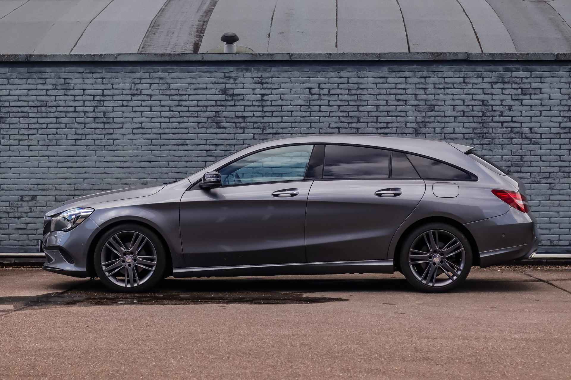 Mercedes-Benz CLA CLA 180 Shooting Brake Urban Line | Nightpakket | Stoelverwarming | Navigatie | Parkpilot | Spoorpakket | Keyless-Go - 7/30