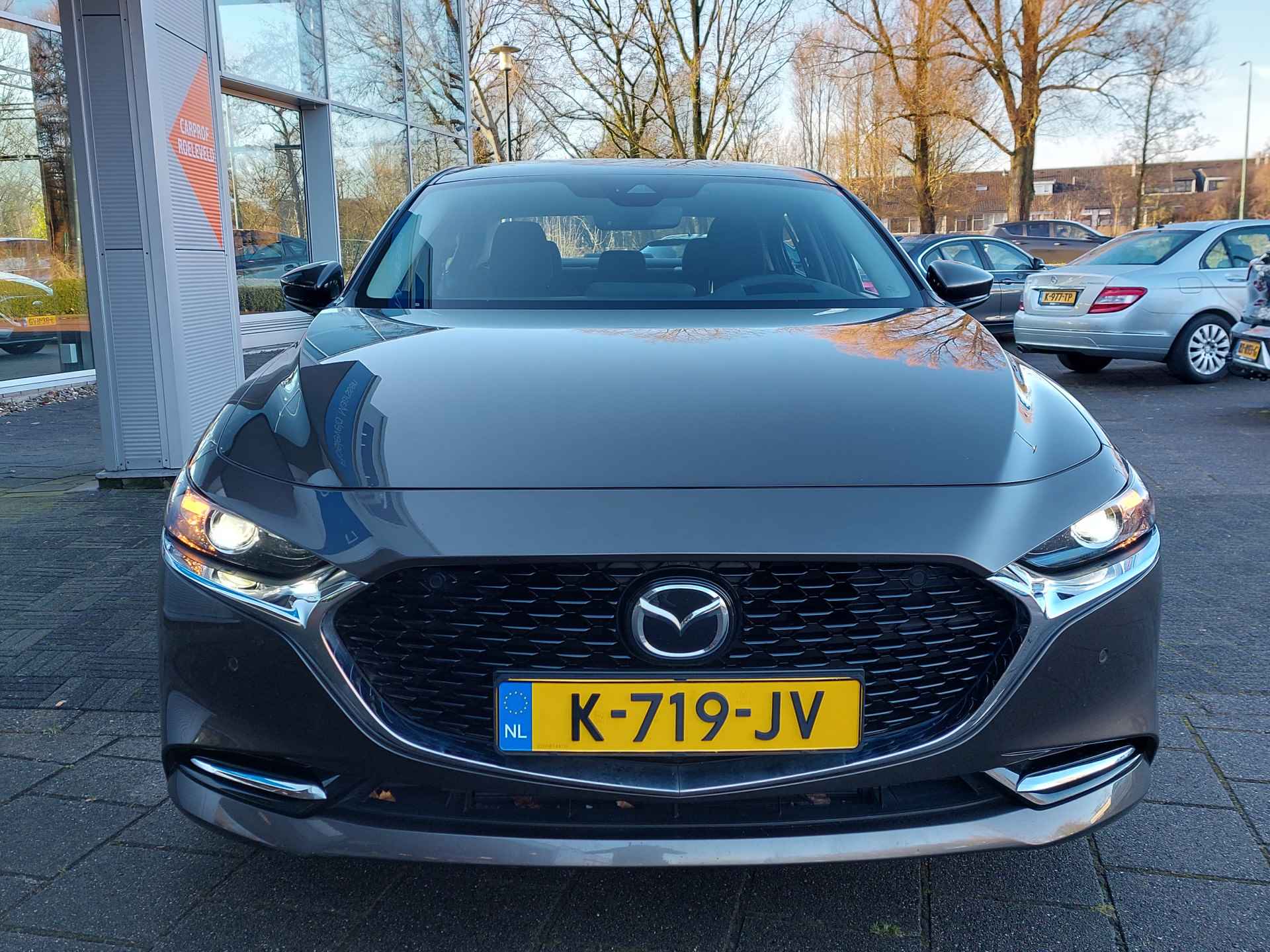 Mazda 3 2.0 e-SkyActiv-X M Hybrid 180pk Comfort | BOSE Sound | Navi + Apple Carplay | Adap. Cruise | Clima | Dodehoek+Rijstrooksensor | Keyless Entry | Pdc V+A+Camera | Stoel+Stuurverwarming | 16''lm - 3/51