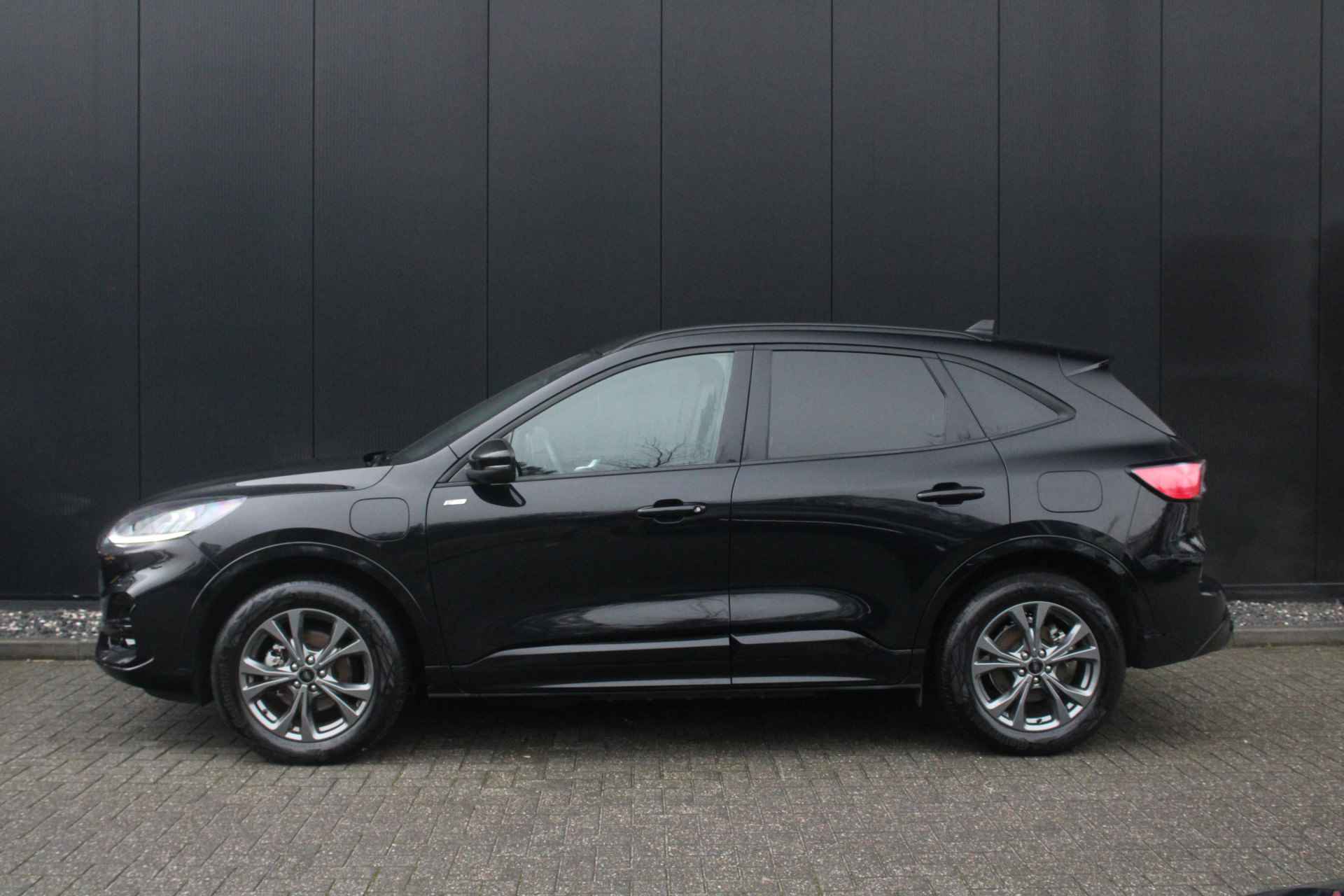 Ford Kuga ST-LINE 2.5 Plug-in Hybride Automaat | NL Auto | 18'' | Standkachel | Keyless-entry | Parkeercamera | DAB-Audio - 3/34