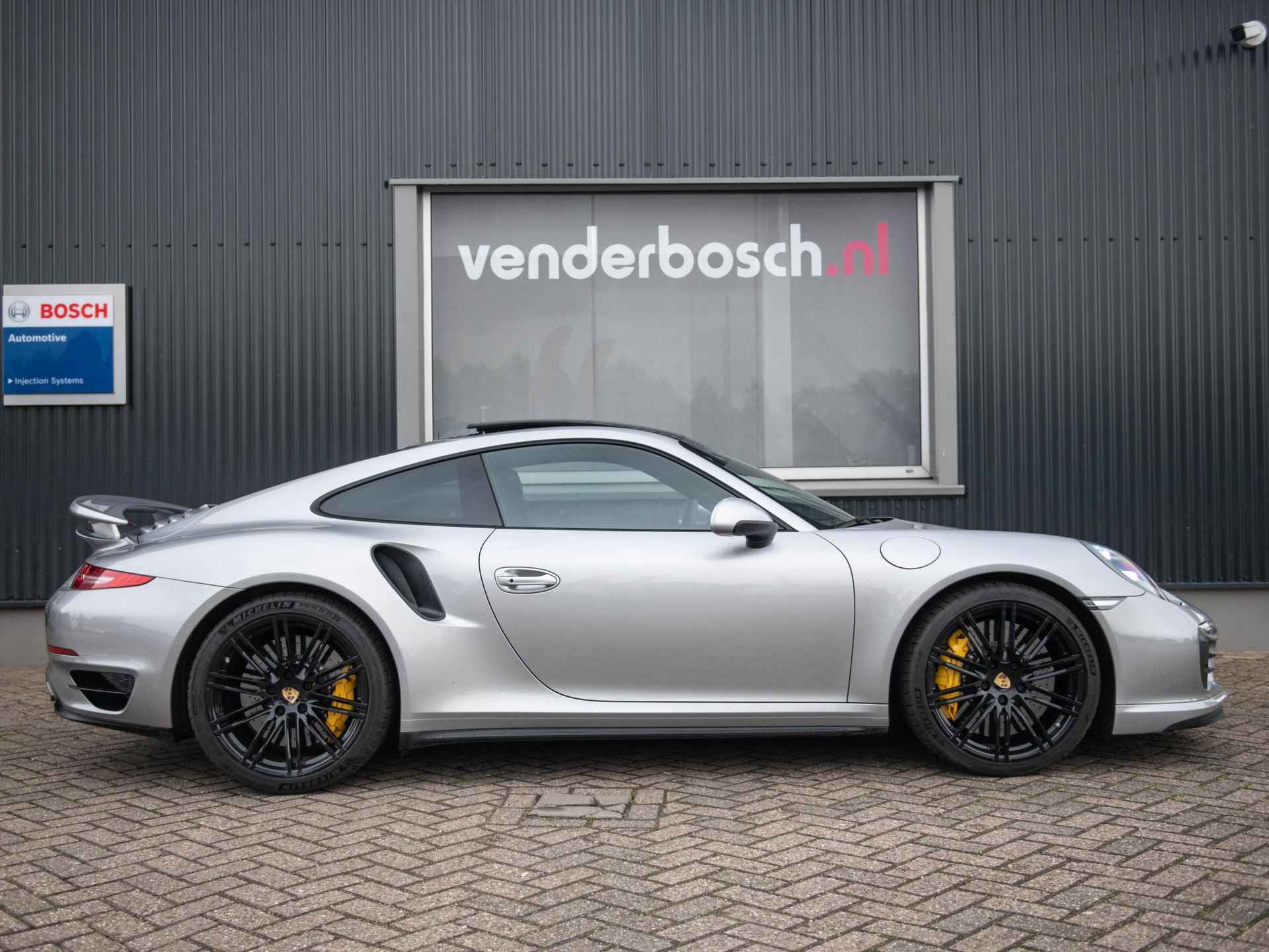 Porsche 911 3.8 Turbo S Coupé 560pk | PDK | Carbon | Keramisch | Dealer ond. - 23/80