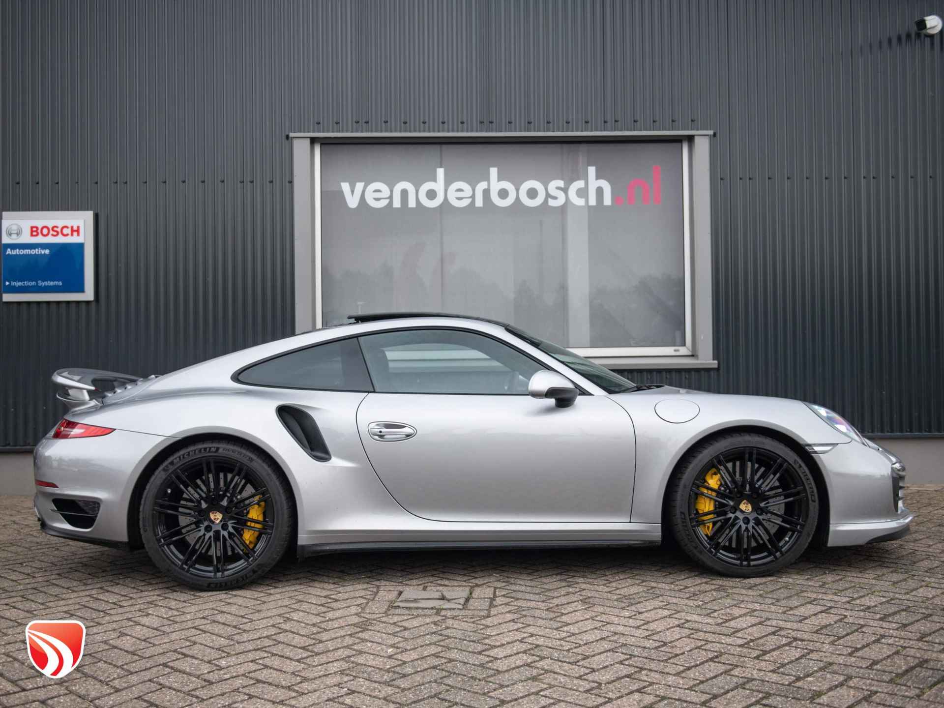 Porsche 911 3.8 Turbo S Coupé 560pk | PDK | Carbon | Keramisch | Dealer ond. - 24/82