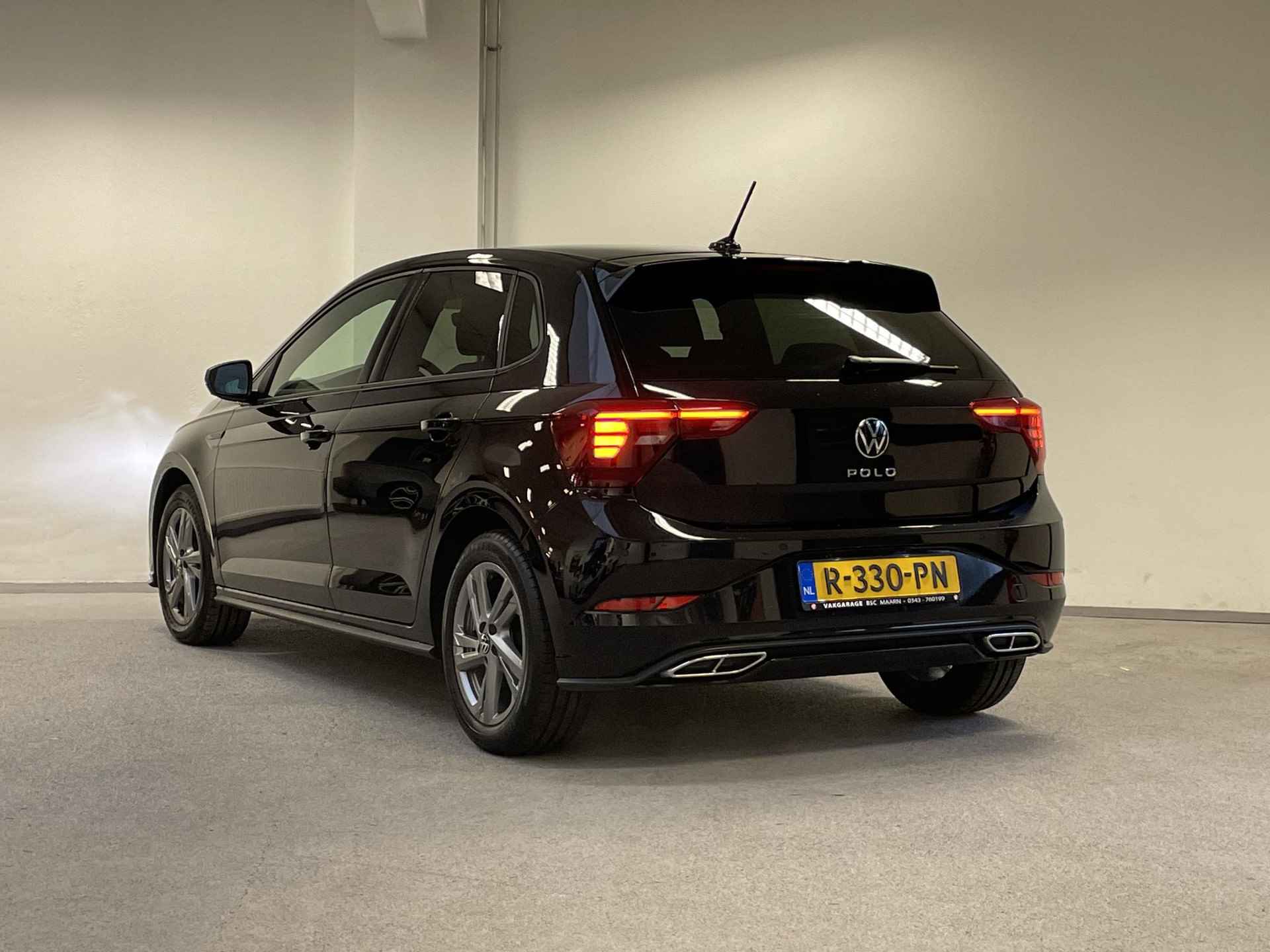 Volkswagen Polo 1.0 TSI Aut. 2x R-Line | ORG.NL | VIRTUAL | CAMERA | KEYLESS | STOELVERWARMING | - 11/45