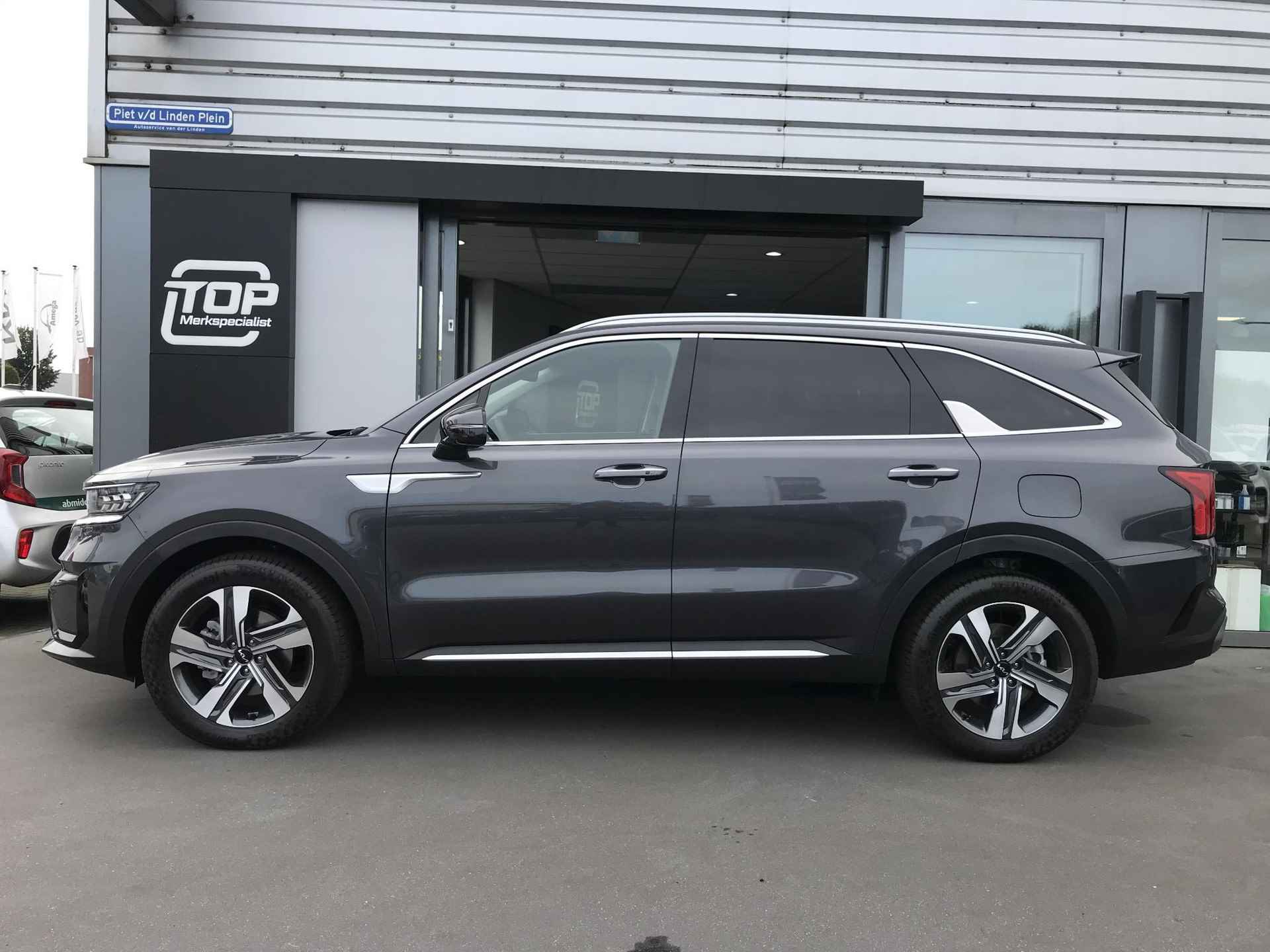 Kia Sorento 1.6 Plug-in Hybrid 4WD DynamicLine 7pers. - 2/28