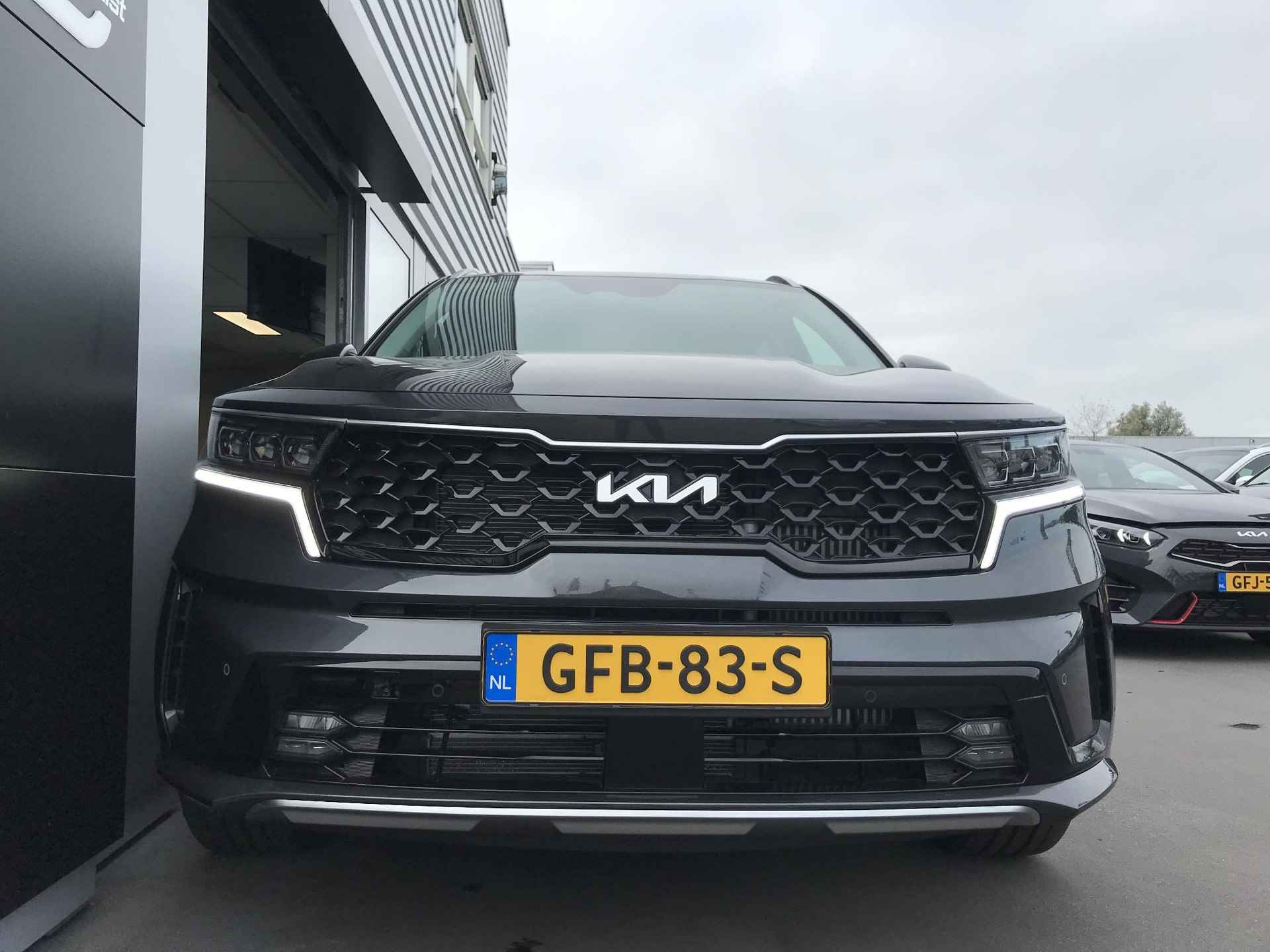 Kia Sorento 1.6 Plug-in Hybrid 4WD DynamicLine 7pers. - 5/28