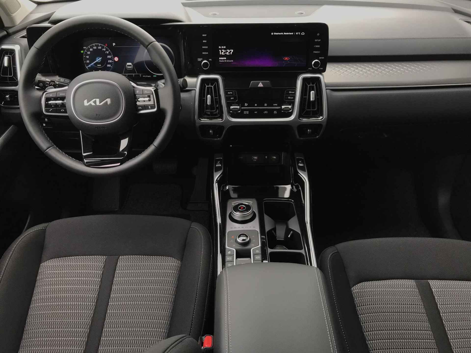 Kia Sorento 1.6 Plug-in Hybrid 4WD DynamicLine 7pers. - 14/28