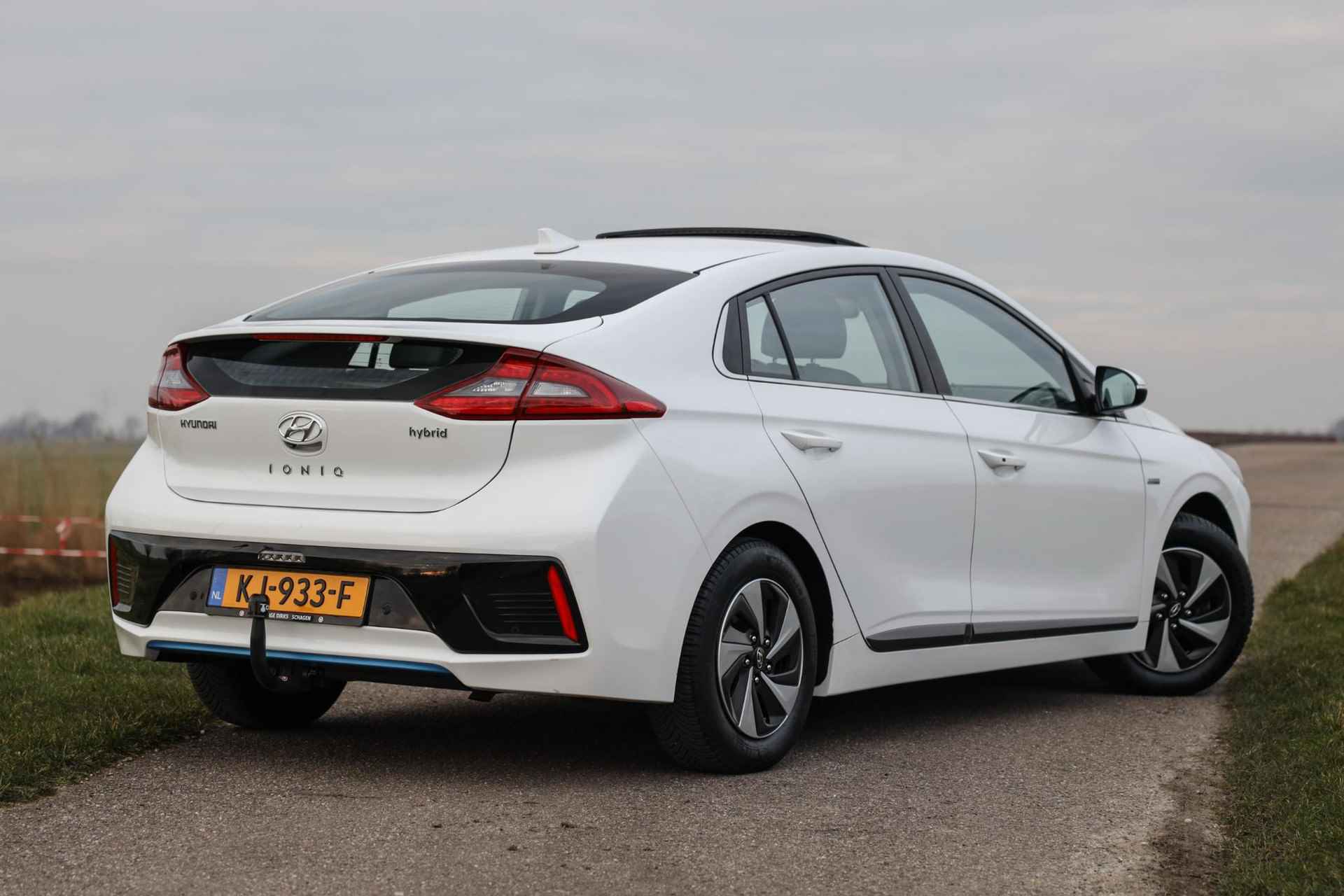 Hyundai IONIQ 1.6 GDi First Edition ✅ LED ✅ Schuifdak ✅ Trekhaak - 3/41