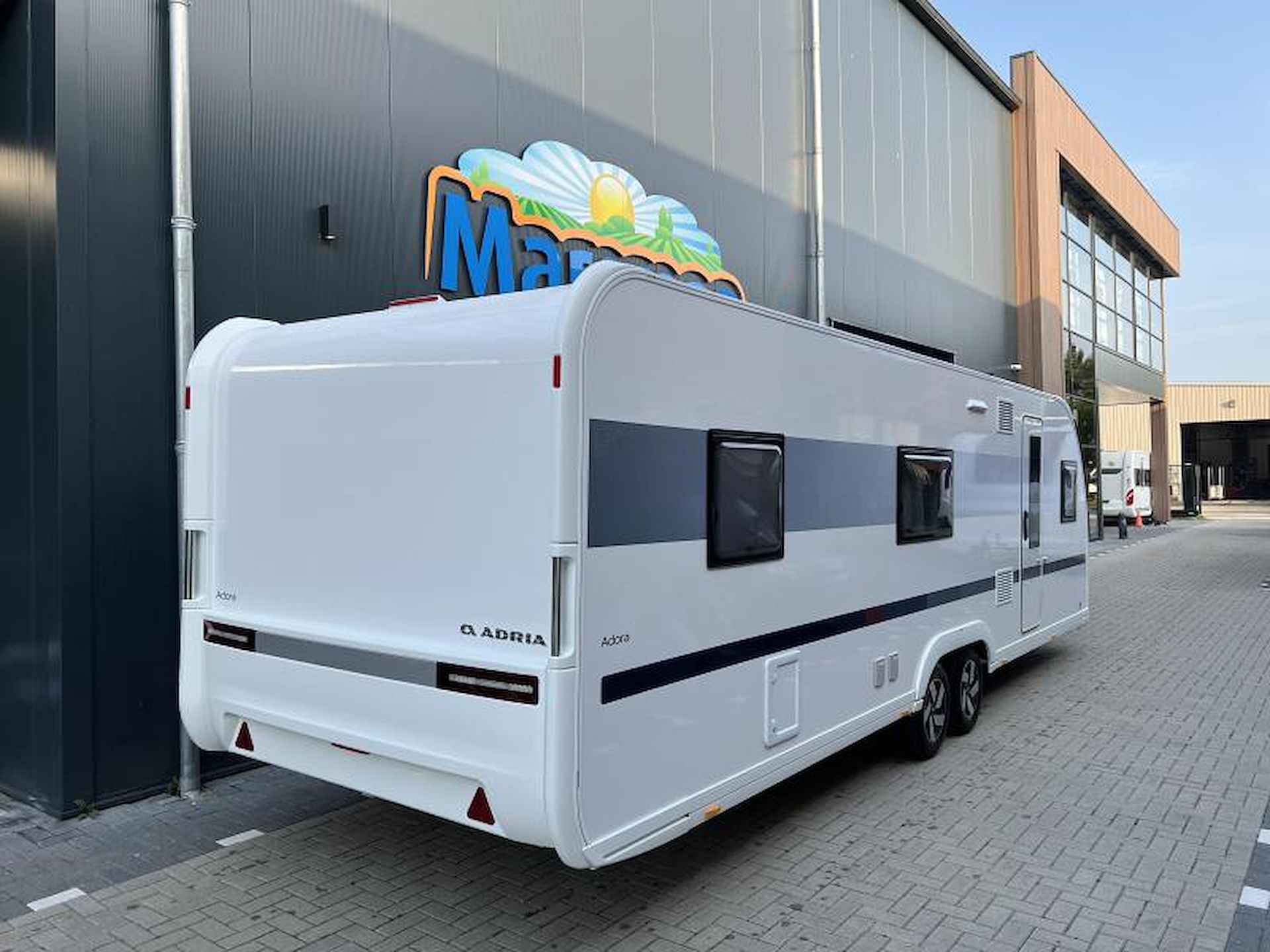 Adria Adora 753 UK ALDE - model 2025 - 5/25