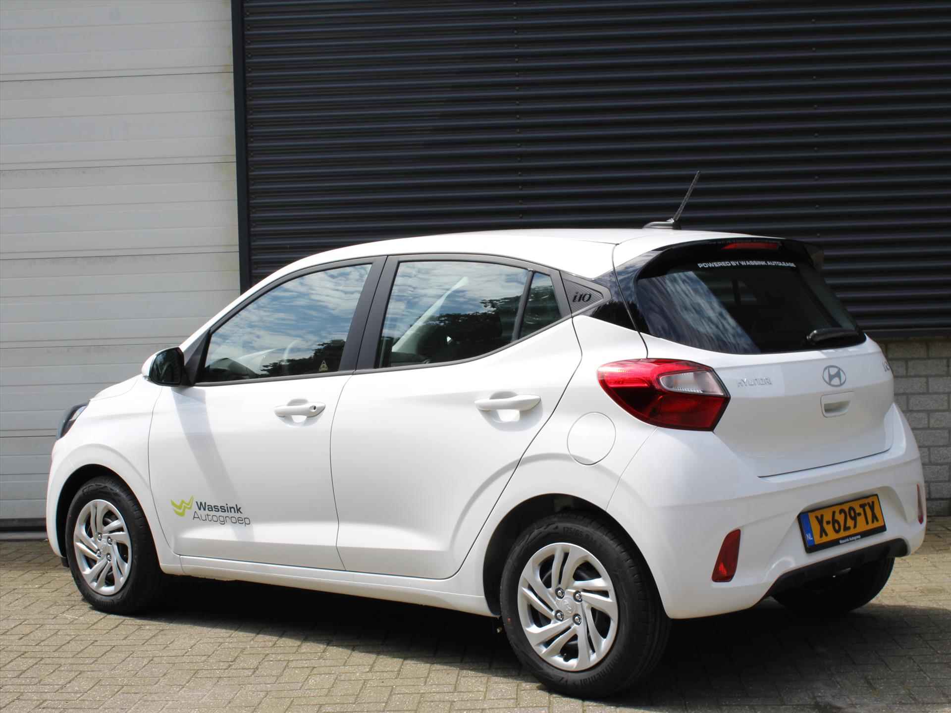 HYUNDAI I10 Comfort 67pk | Cruise Control | Apple Carplay / Android Auto | Airconditioning - 7/29