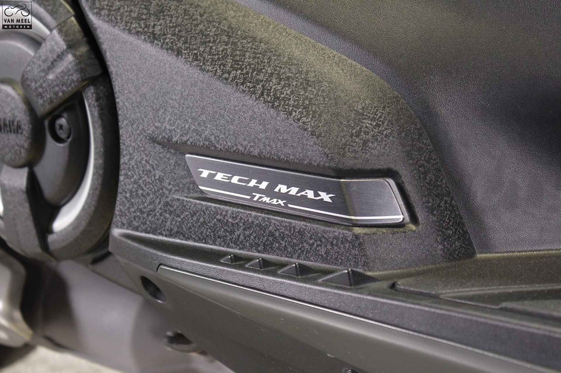 Yamaha TMAX Tech MAX - 7/14