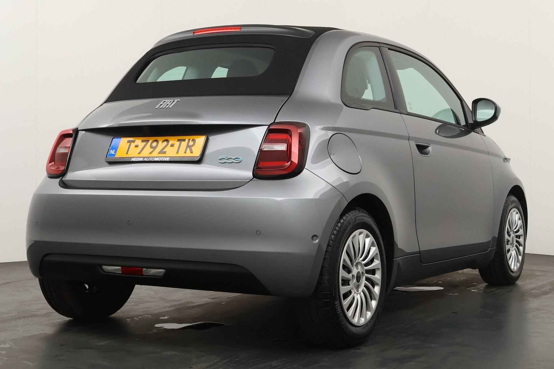 Fiat 500C Cabrio 24 kWh | Navigatie via App | Cabrio | Camera 360 graden | Keyless Entry & Go | Stoelverwarming | Parkeersensoren v+a - 2/20