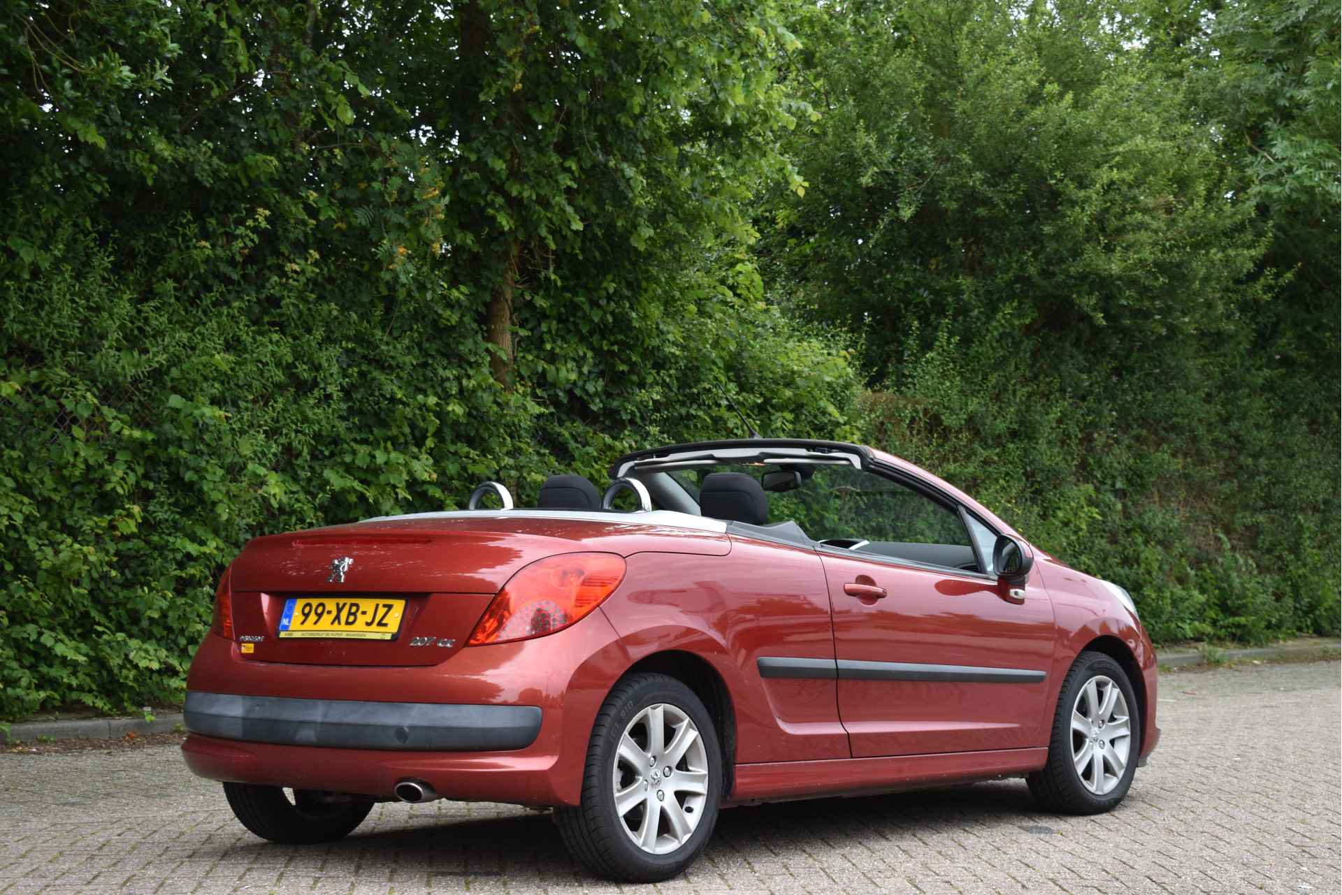 Peugeot 207 CC 1.6 VTi Première | NL-Auto | Airco | Elekt. R+S | LM-Velgen | Elekt.kap | NAP - 7/29