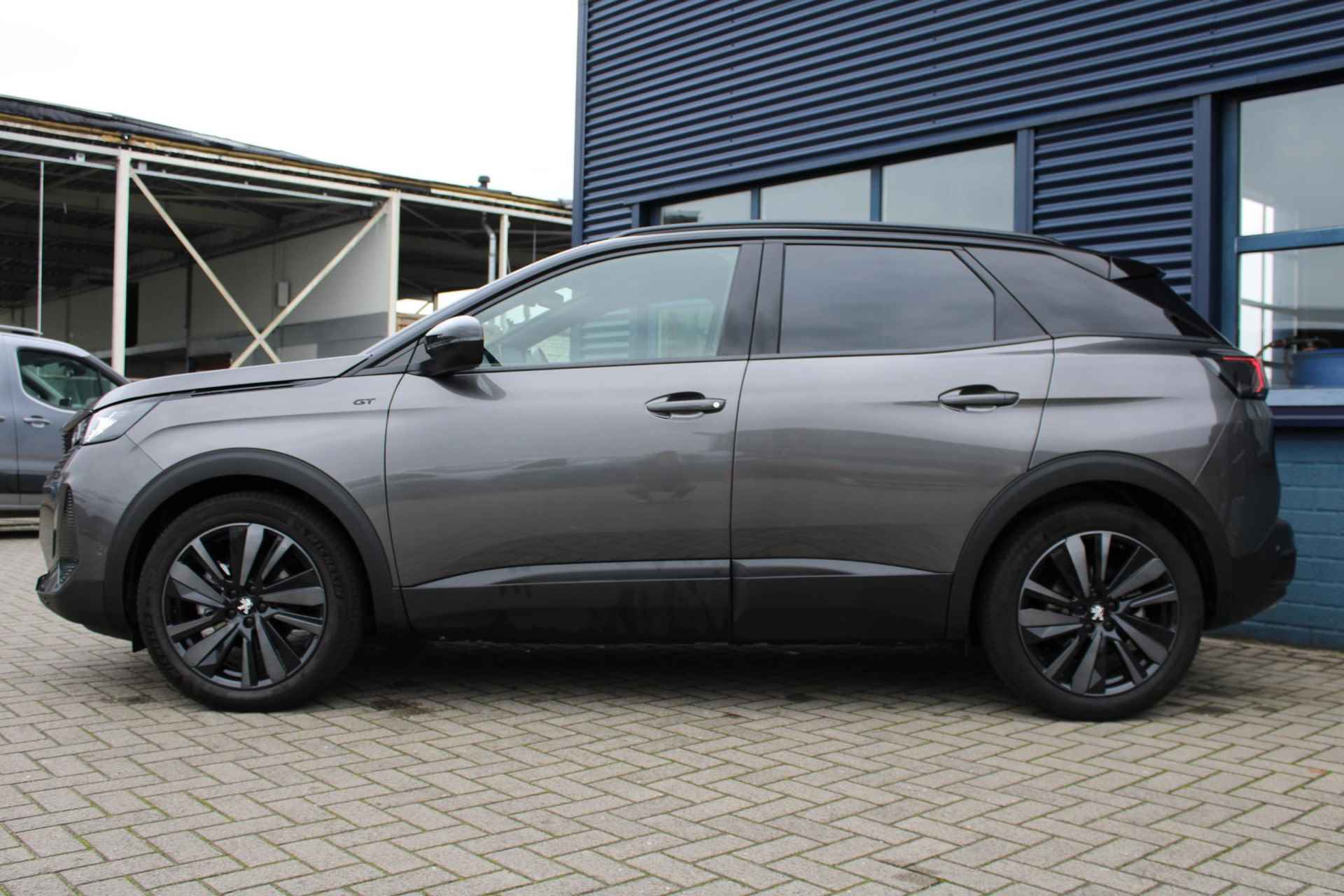 Peugeot 3008 1.2 PureTech GT - 2/35