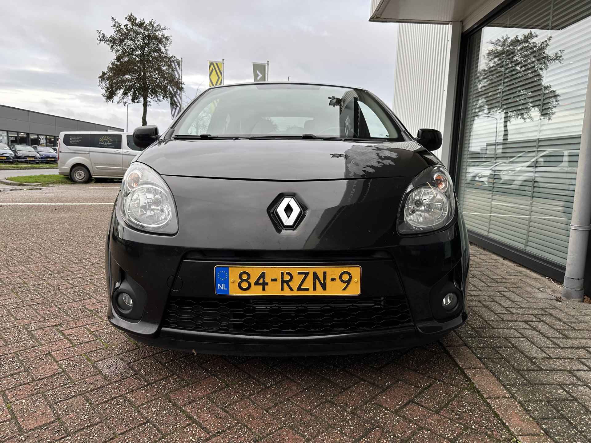 Renault Twingo 1.2-16V Miss Sixty | airco | cruise control | lichtmetalen velgen | 3 mnd volledige garantie! - 3/30