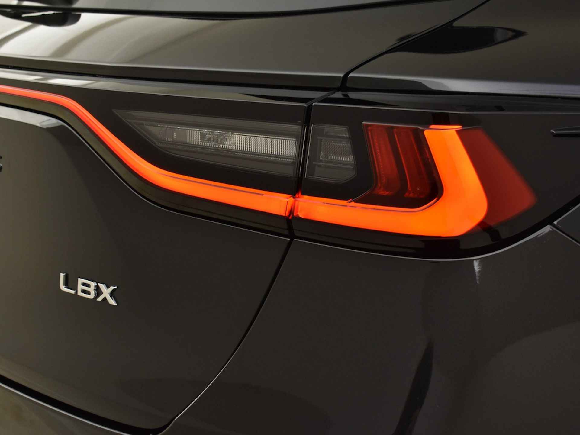 Lexus LBX Elegant 2WD | Advanced Pack | Nieuw - 17/35