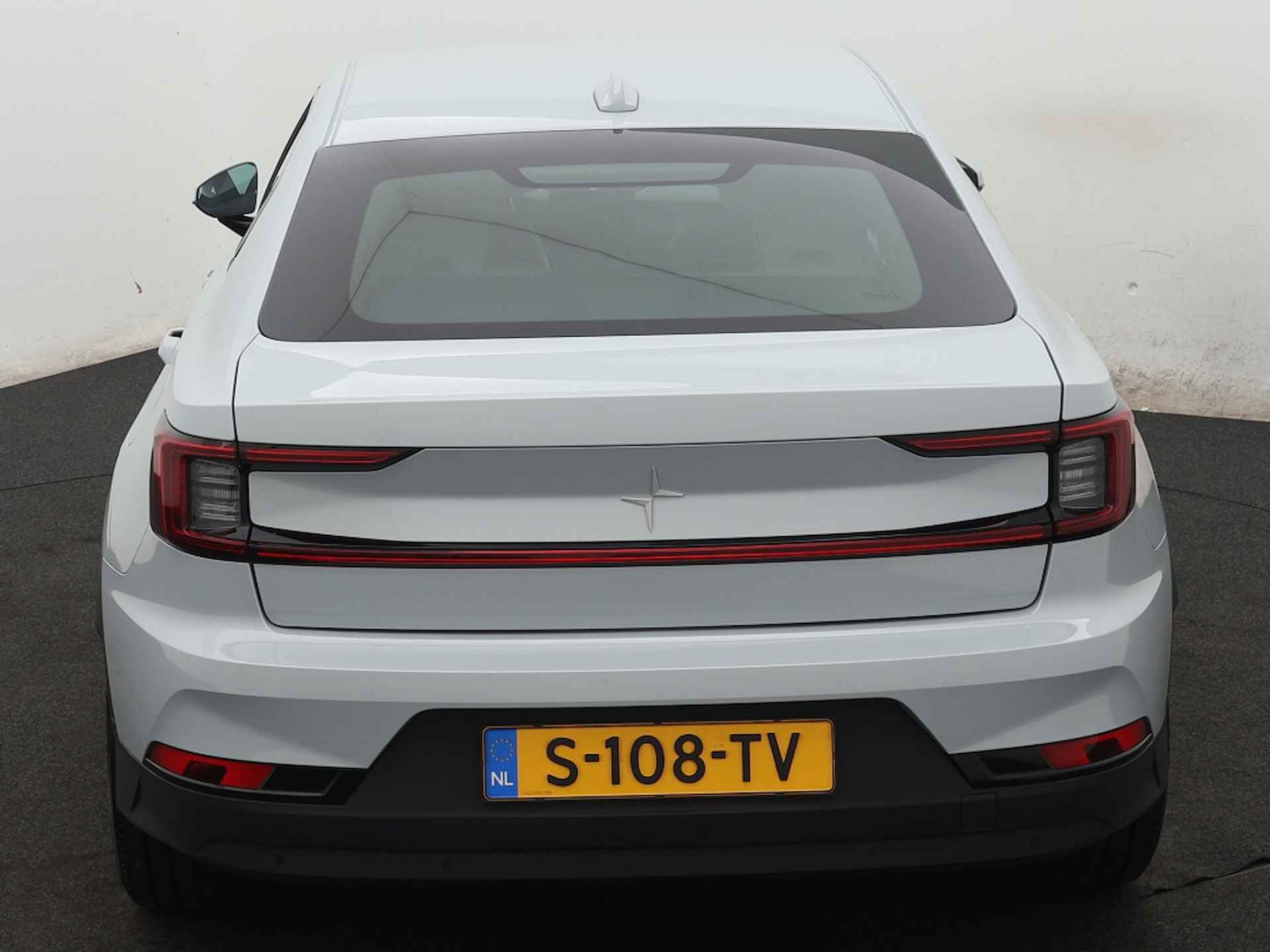 Polestar 2 Standard Range 69 kWh - 9/28