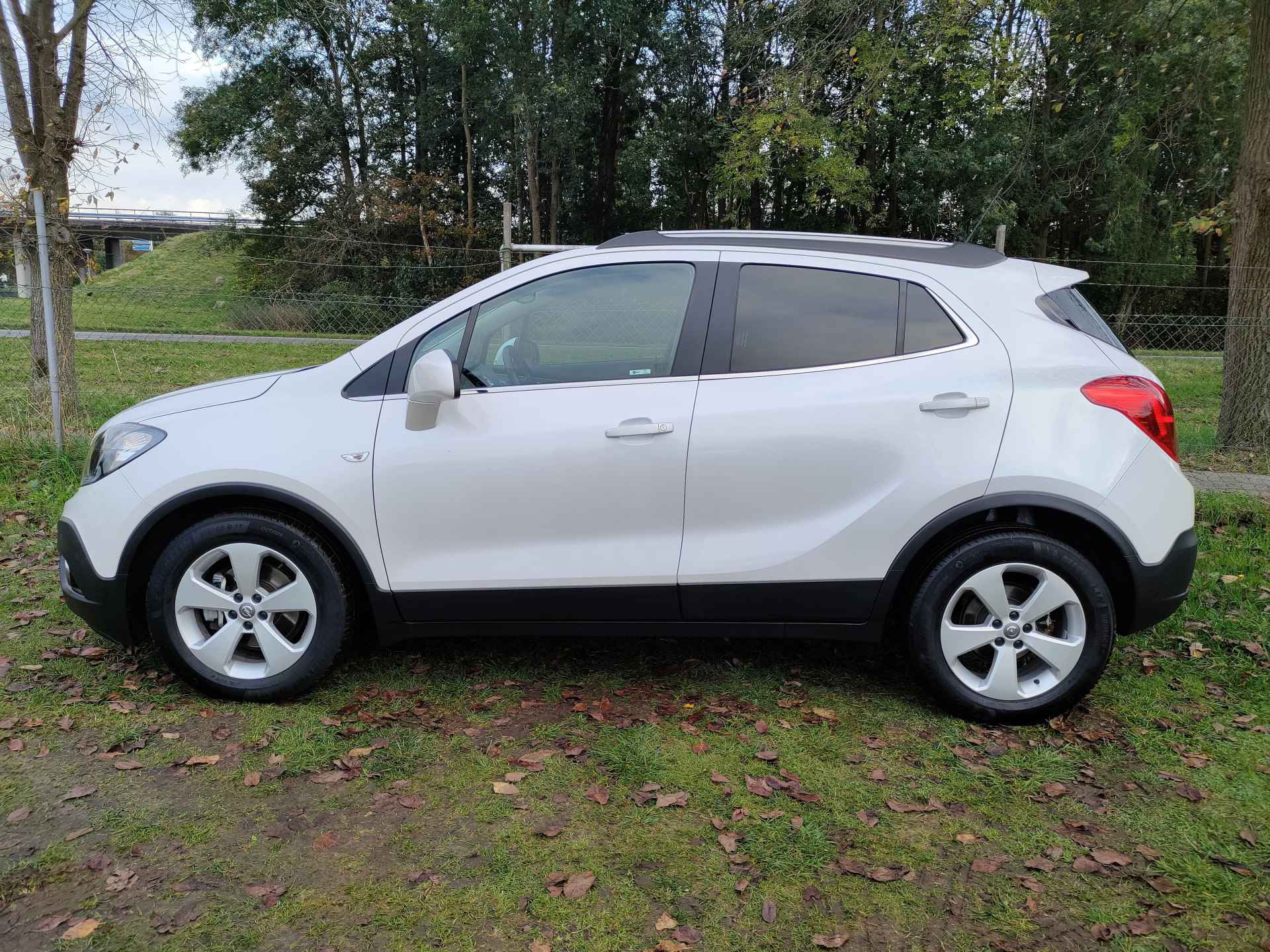 Opel Mokka 1.4T 140PK Cosmo | PARELMOER WIT | 42.000KM | CRUISE | NAVI | CLIMA | - 8/30