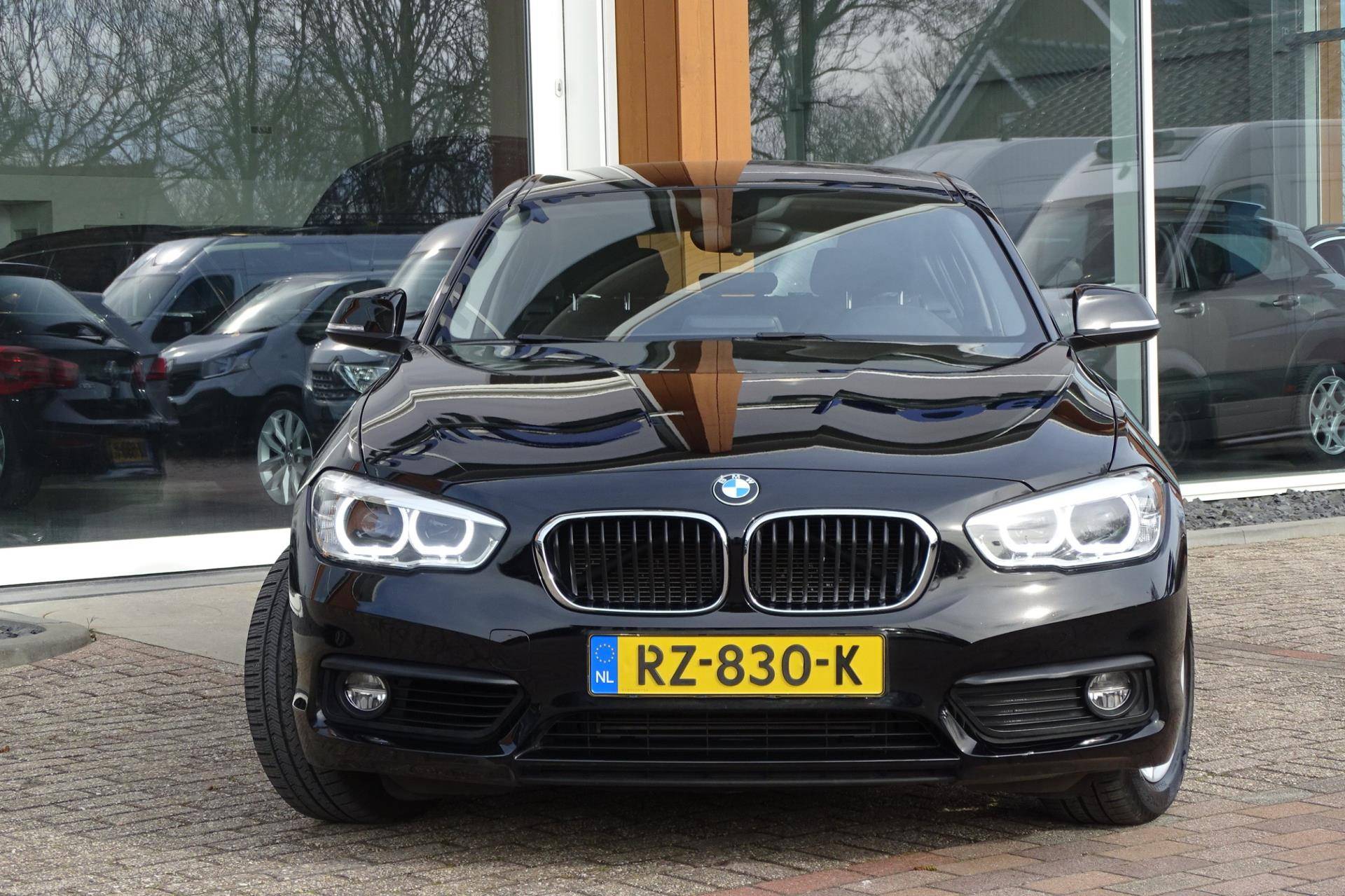 BMW 1-serie 118i 136-Pk Executive - 3/31